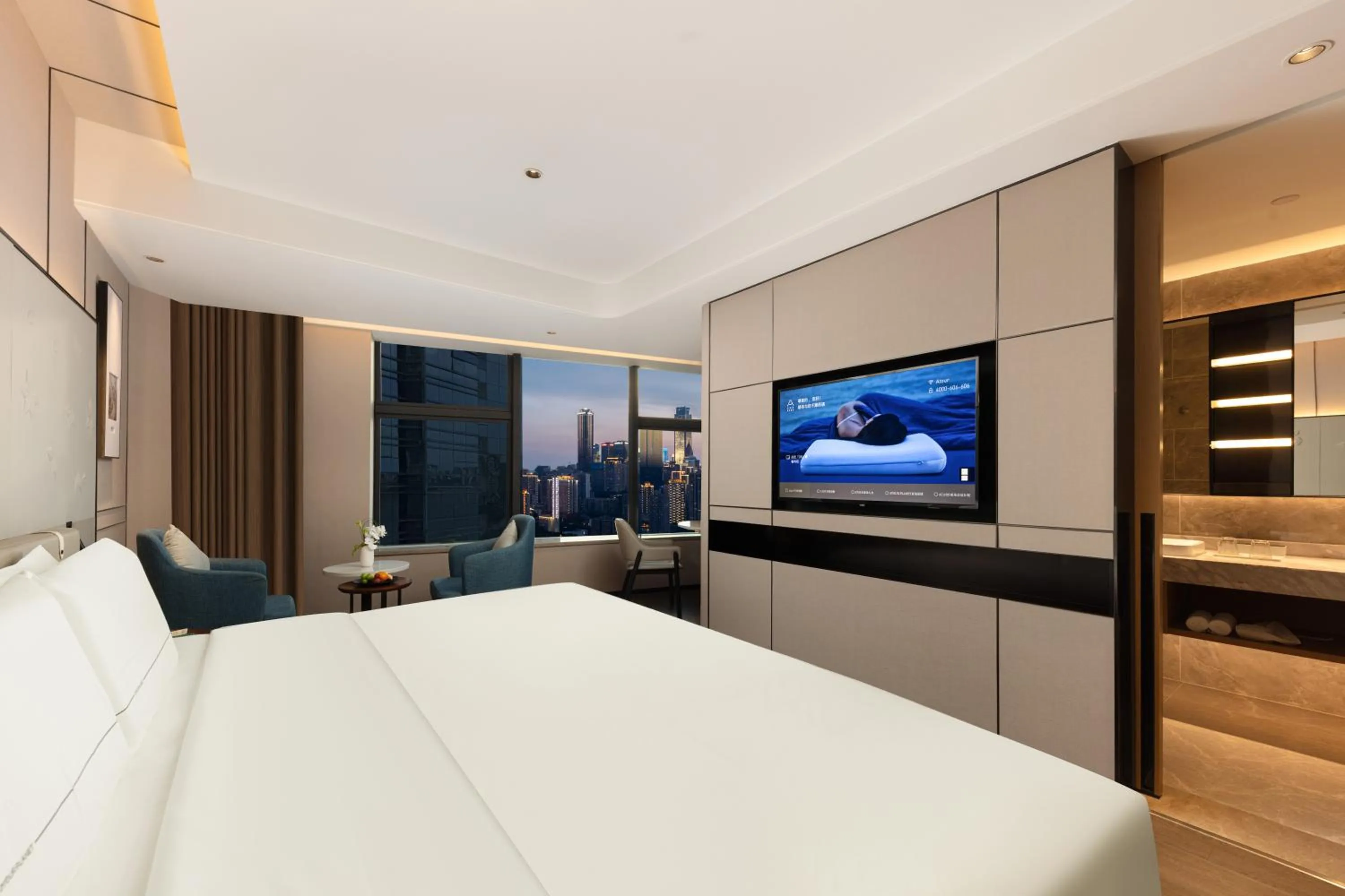 Bed in Atour S Hotel Chongqing Crown International