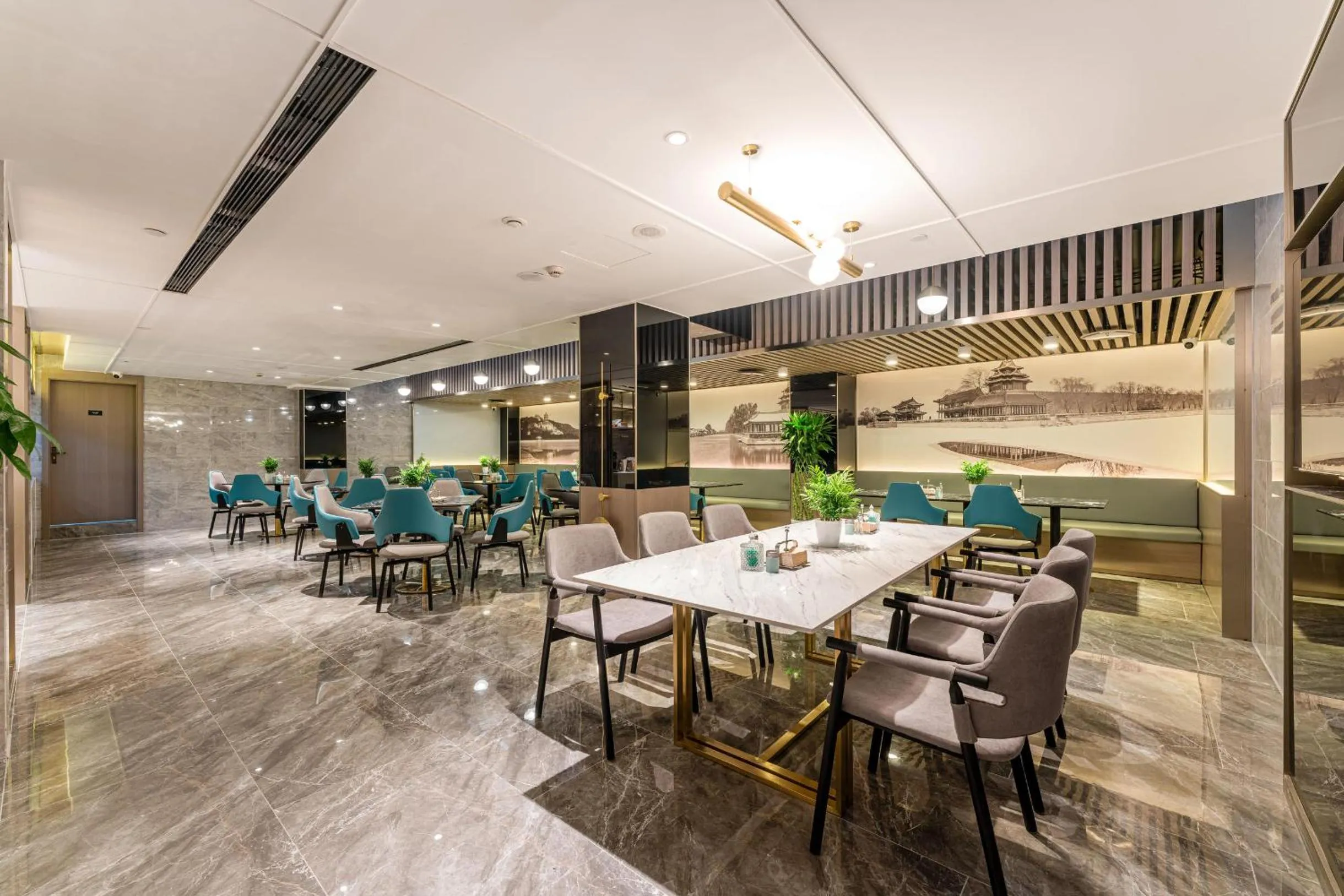 Atour Hotel Beijing Dahongmen Yintai