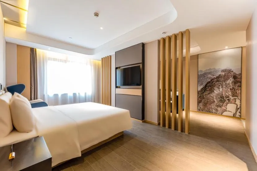 Bed in Atour Hotel Beijing Dahongmen Yintai