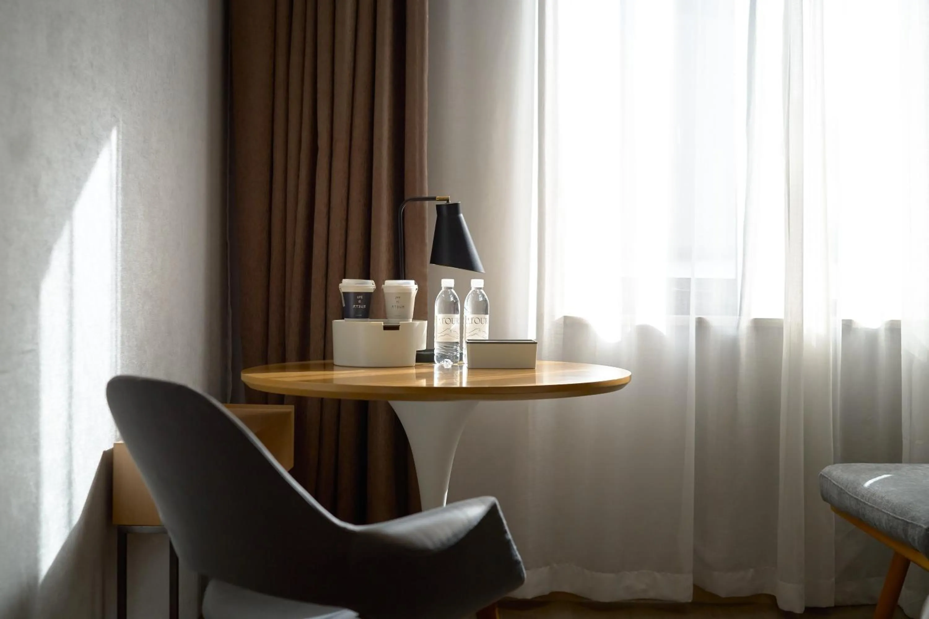 Photo of the whole room in Atour Hotel Nanjing East Road, The Bund-Self-service free laundry-Free Night Snacks