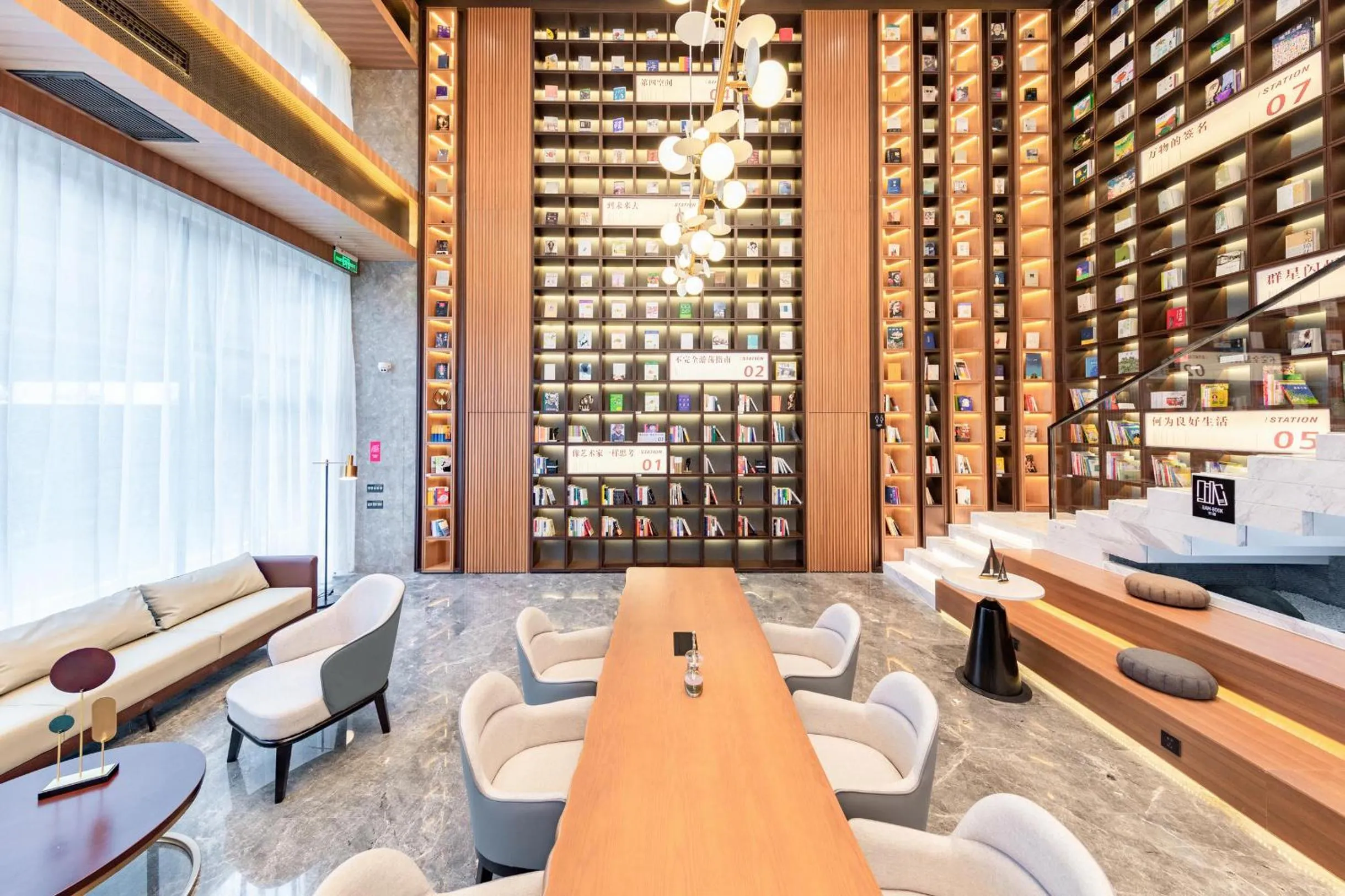 Atour Hotel Nanchang West Railway Station International Expo City