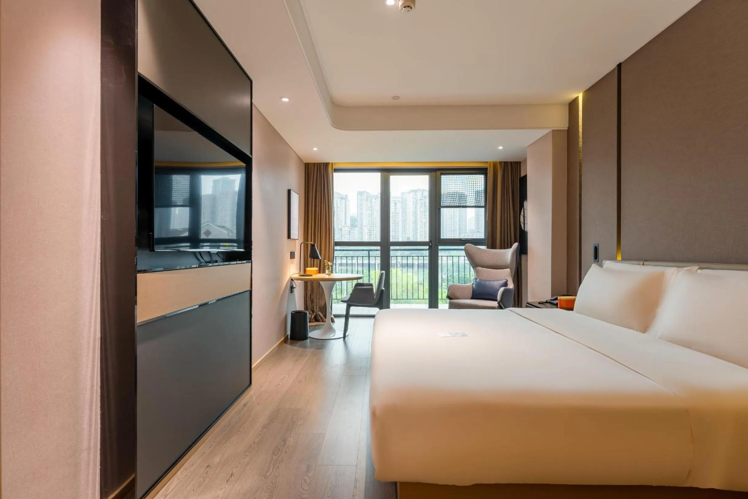 Bed in Atour Hotel Chongqing Tiandi NetEase Cloud Music