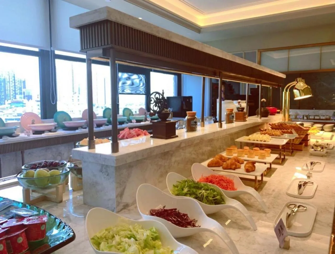 Restaurant/places to eat in Atour Hotel Chengdu Kuanzhai Alley