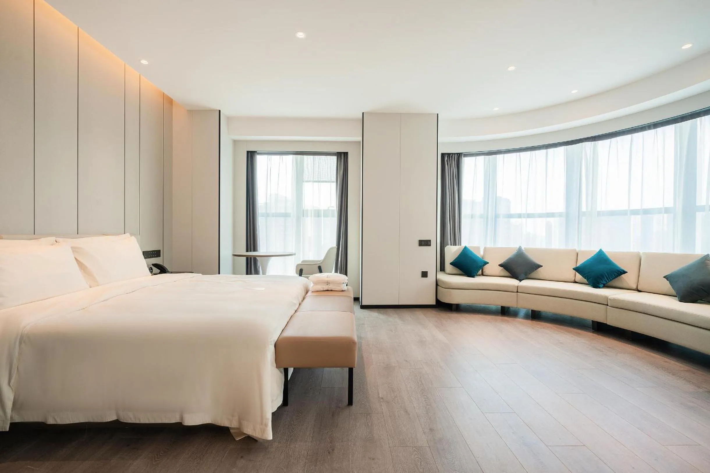 Bed in Atour Hotel Chengdu East Station Greenland 468 Center