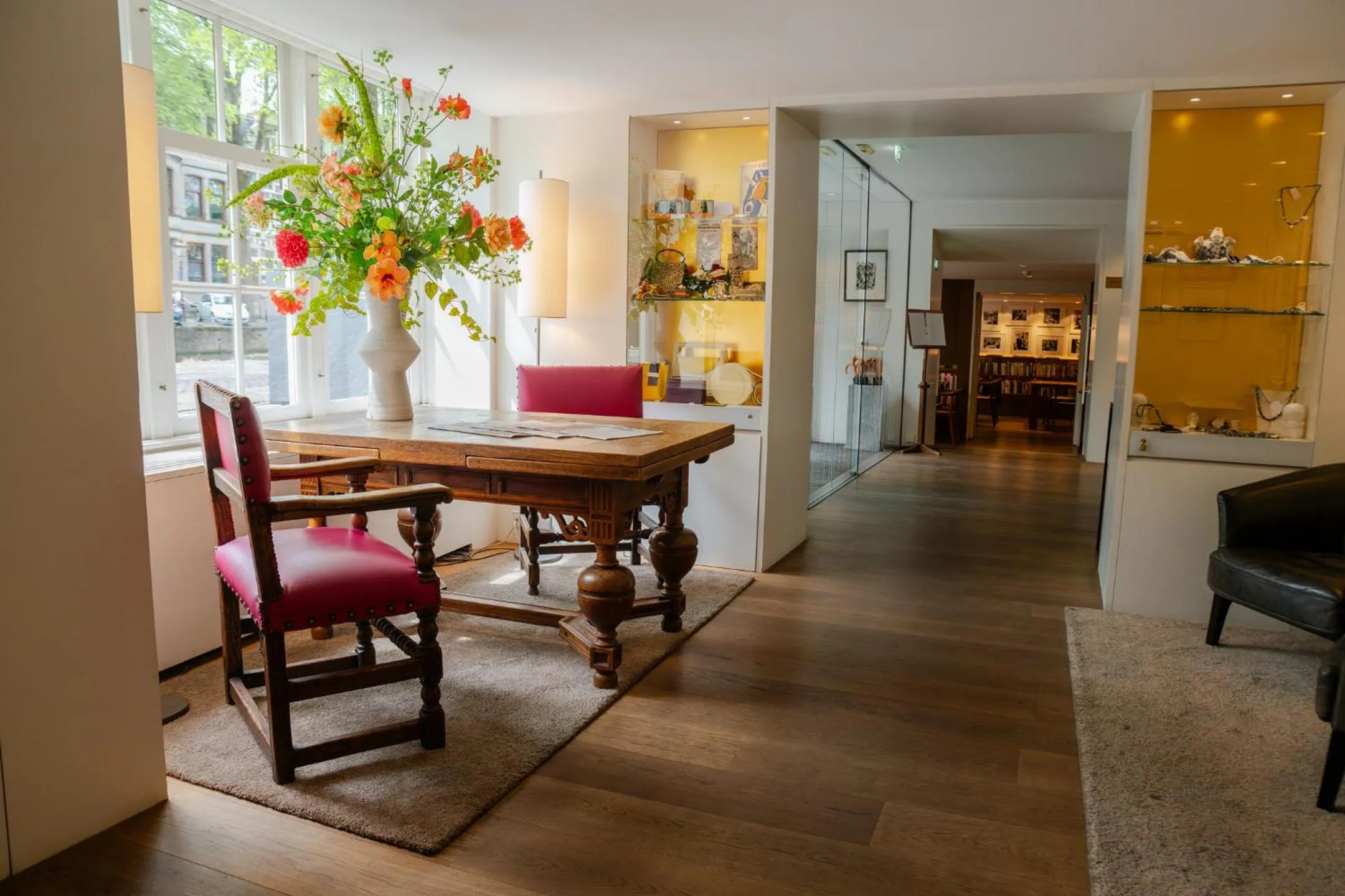 Lobby or reception in Ambassade Hotel