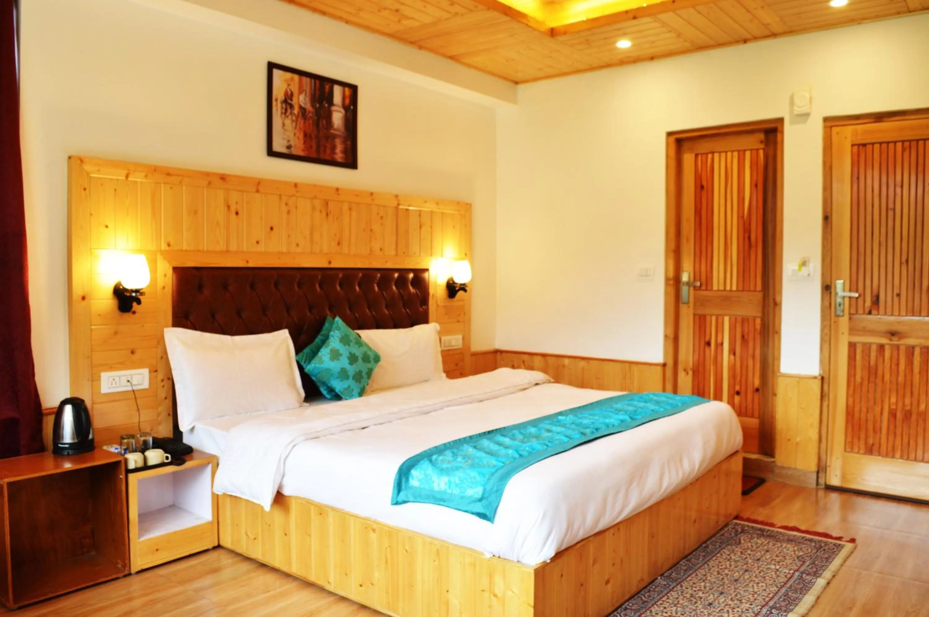 Bed in Manali Outdoor Retreat by Sheosante