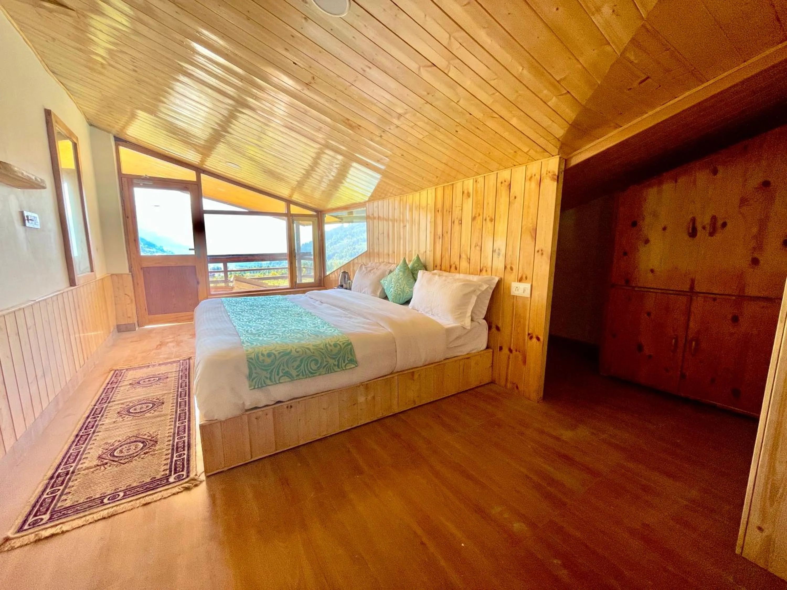 Bed in Manali Outdoor Retreat by Sheosante