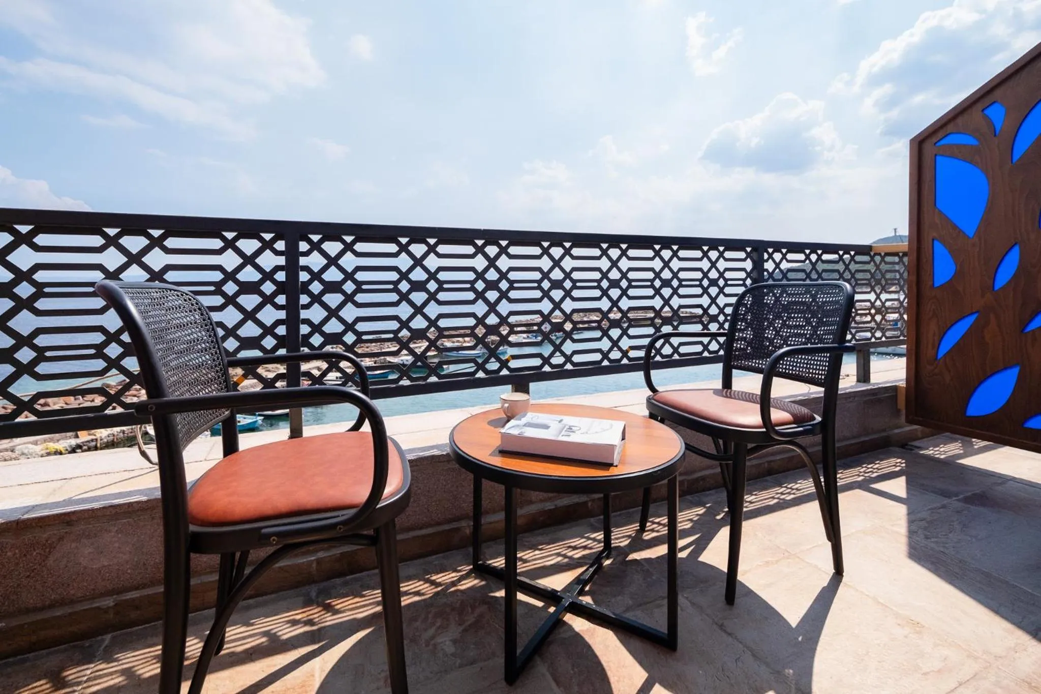 Assos Troy Port Hotel