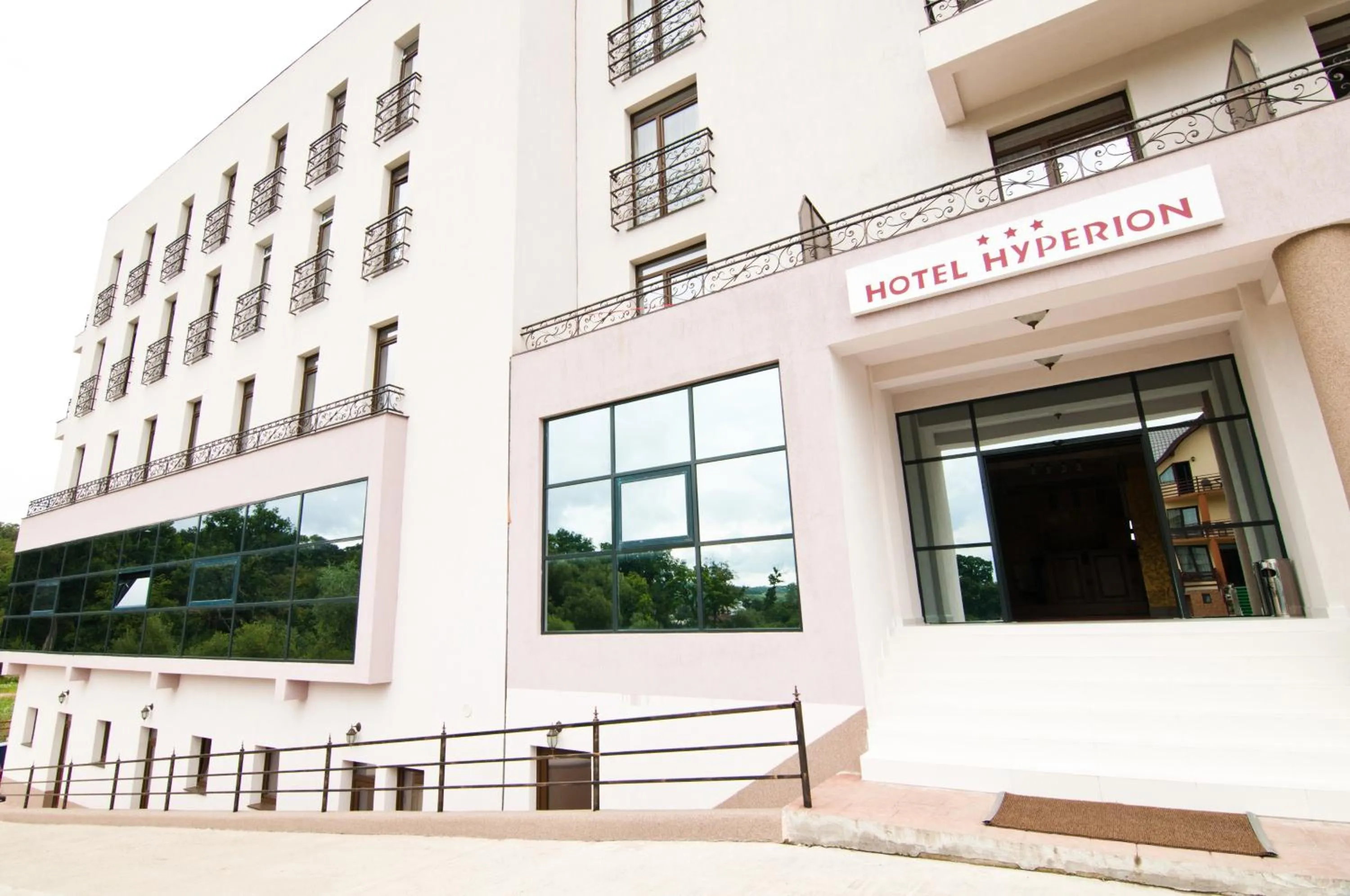 Facade/entrance in Hotel Hyperion
