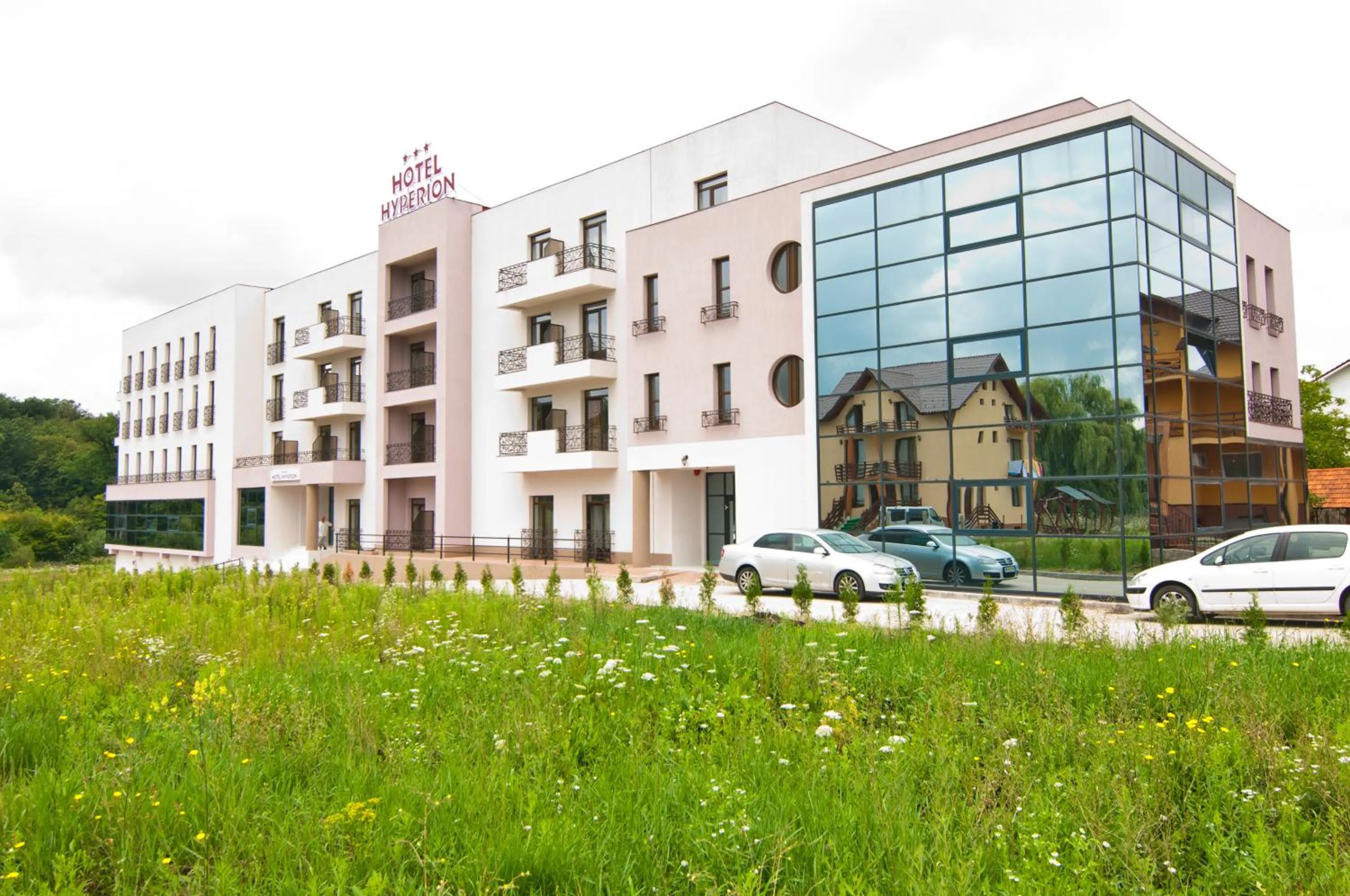 Facade/entrance in Hotel Hyperion