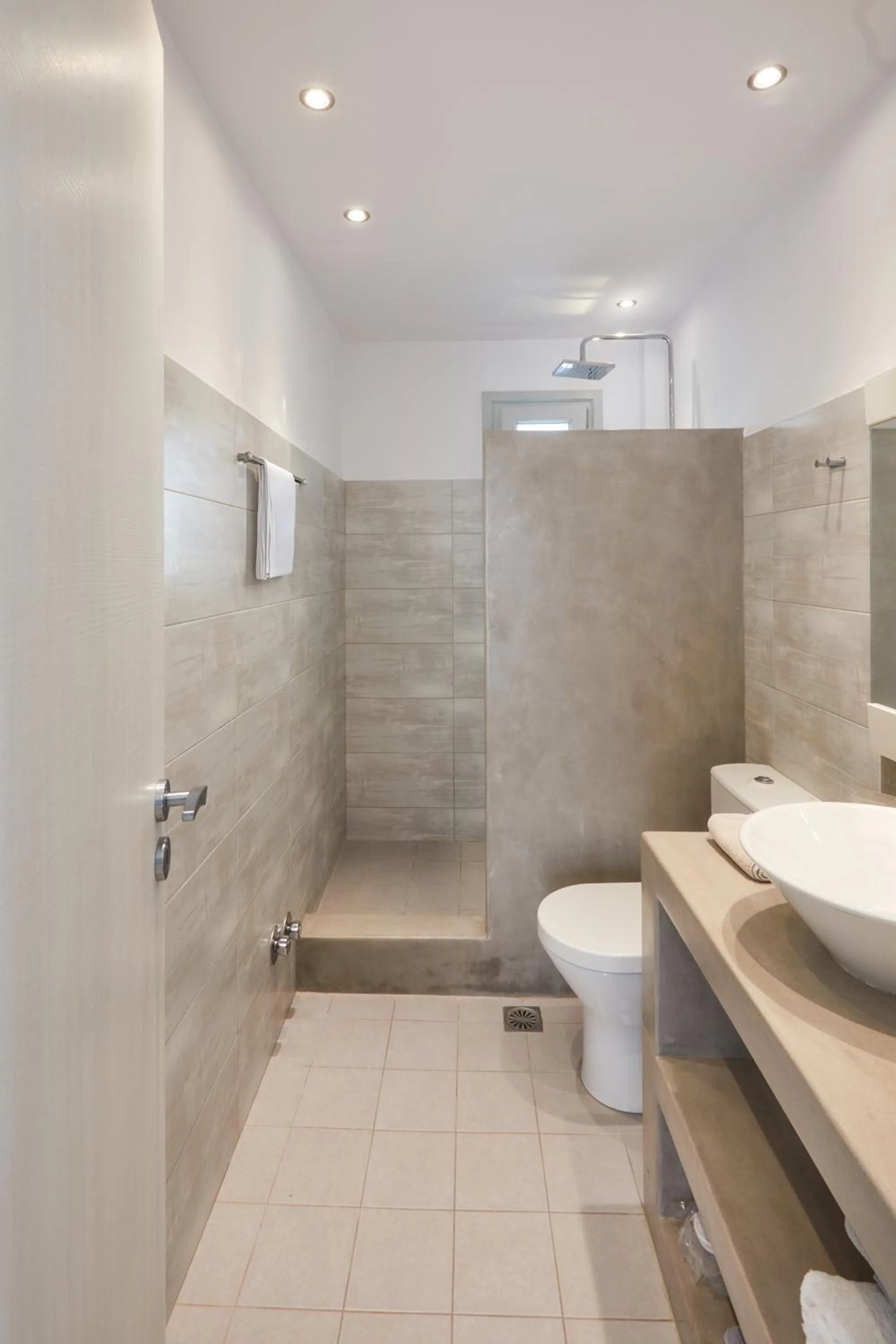 Bathroom in Romantica Suites