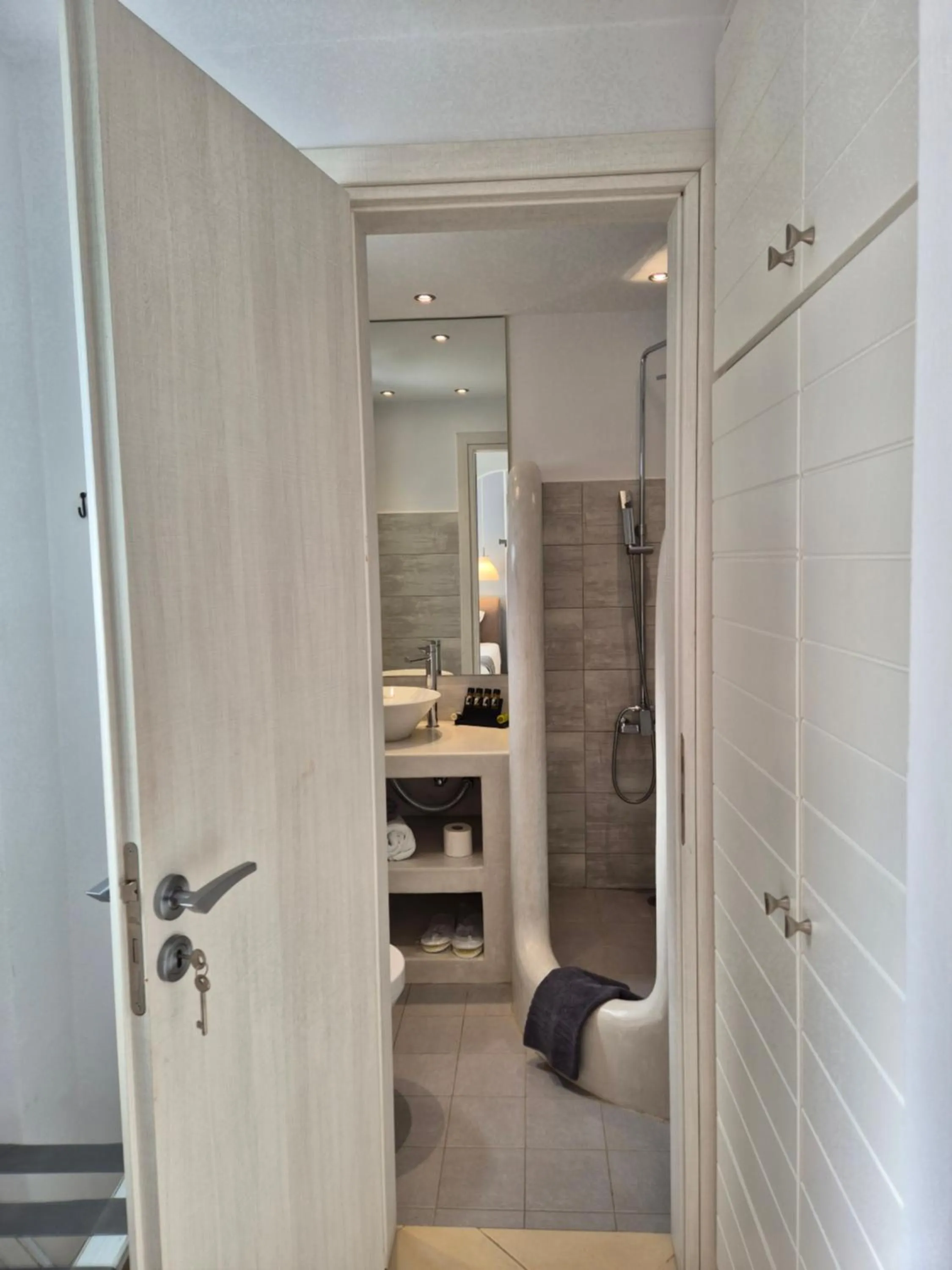 Bathroom in Romantica Suites