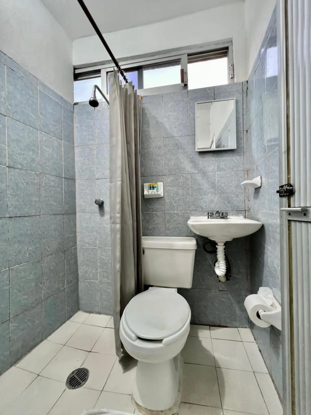 Shower in Casa Piedra Parada