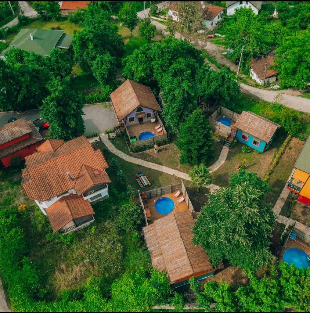 Property building in Sapanca Şeker Bungalov