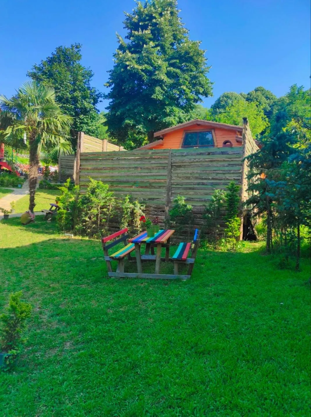 Garden in Sapanca Şeker Bungalov