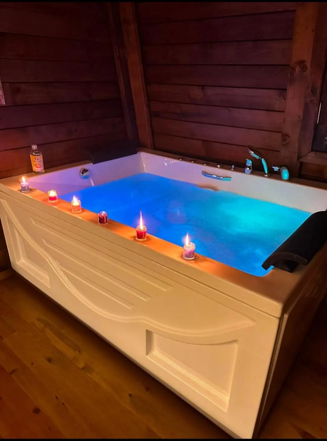 Hot Tub in Sapanca Şeker Bungalov
