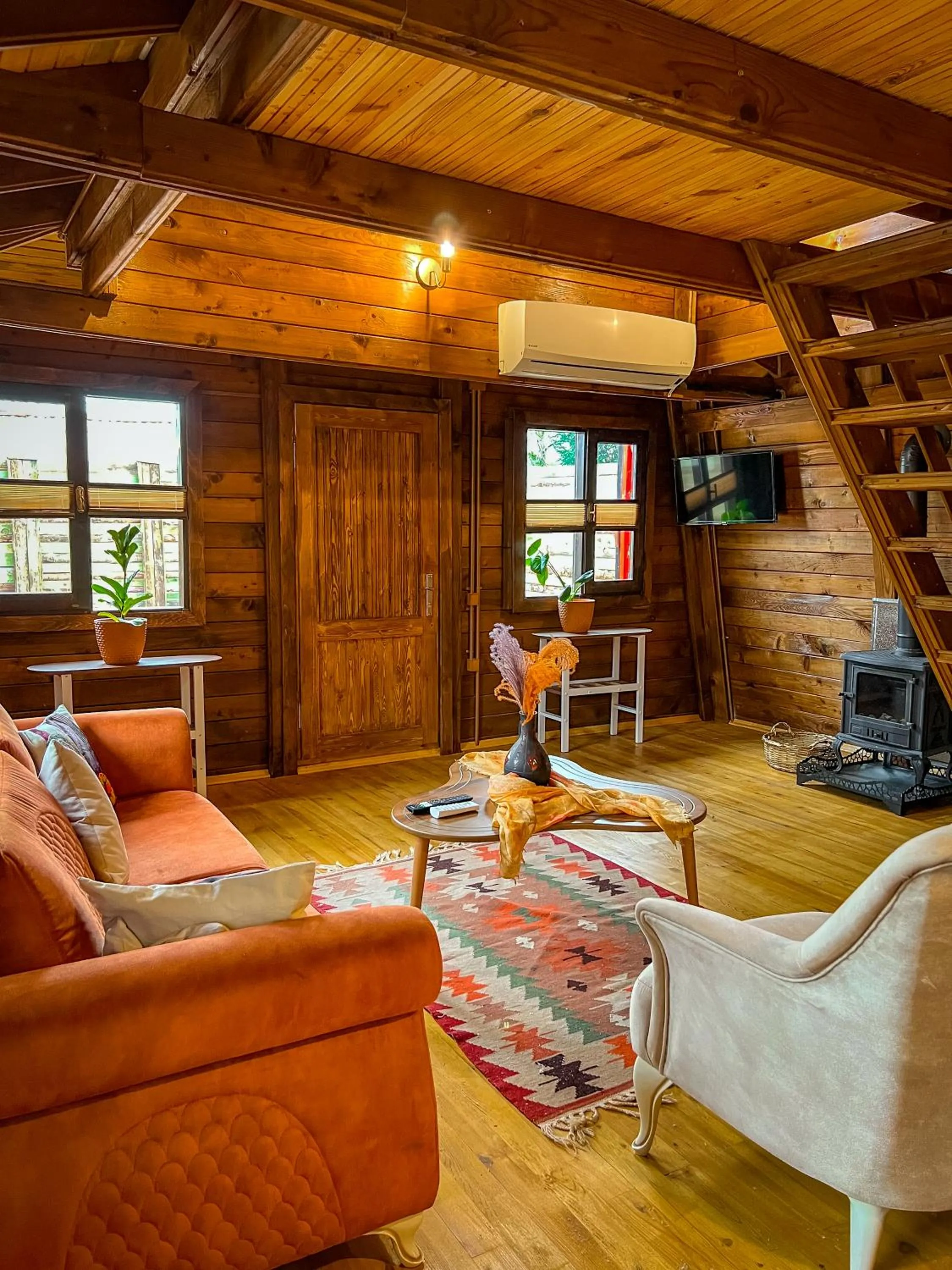 Living room in Sapanca Şeker Bungalov