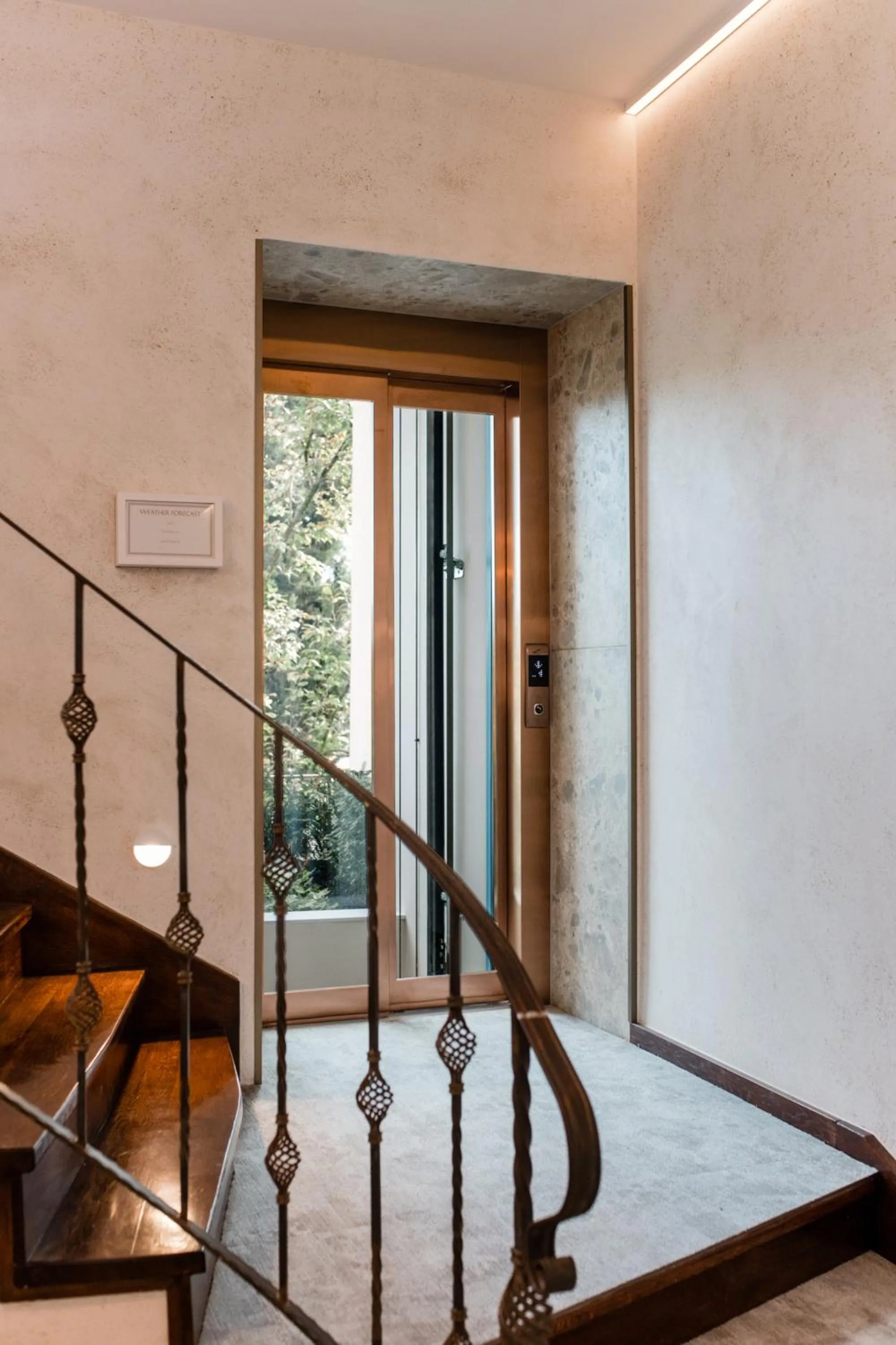 elevator in Boutique Hotel HOH