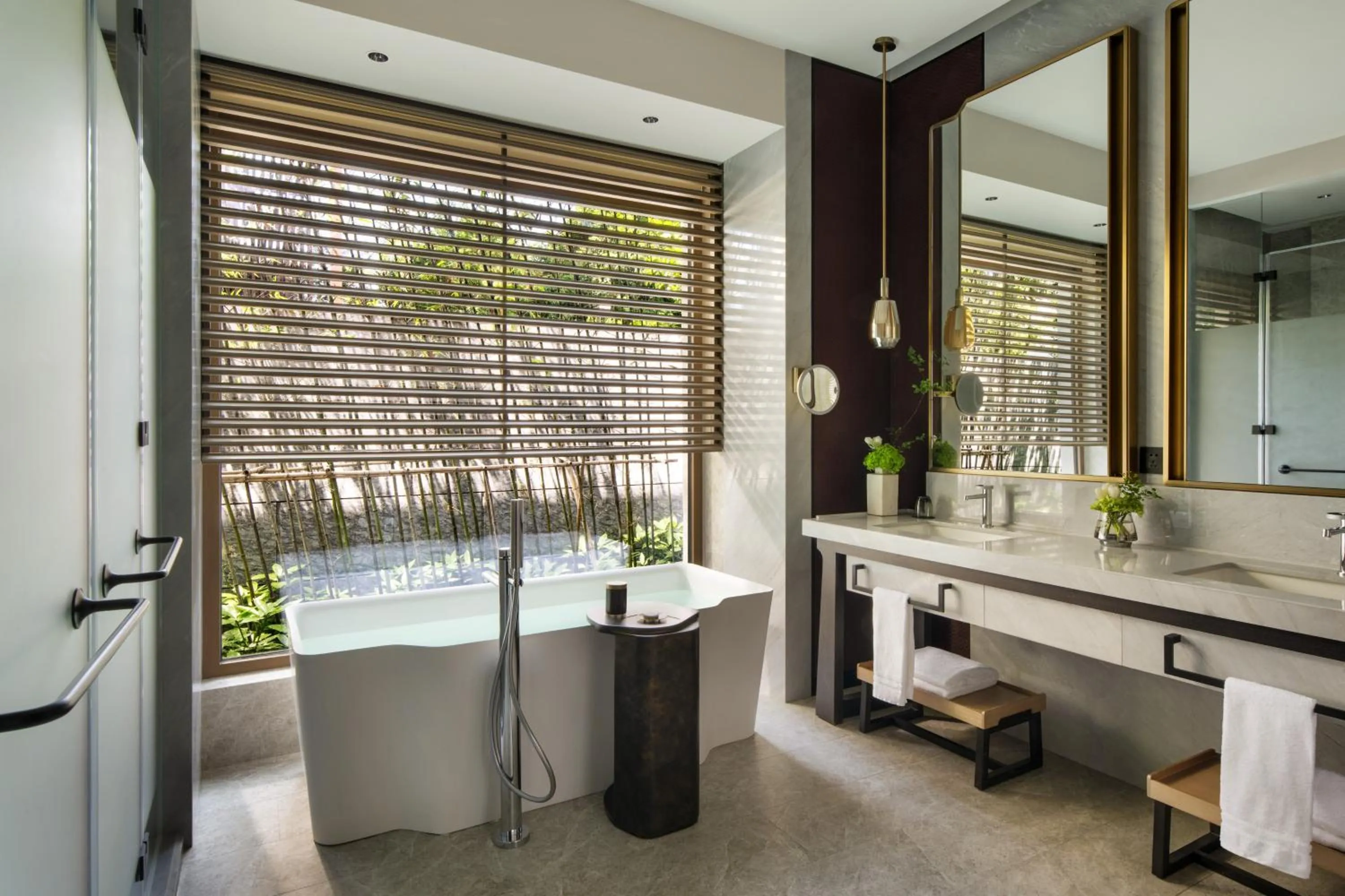 Bathroom in Four Seasons Hotel Suzhou