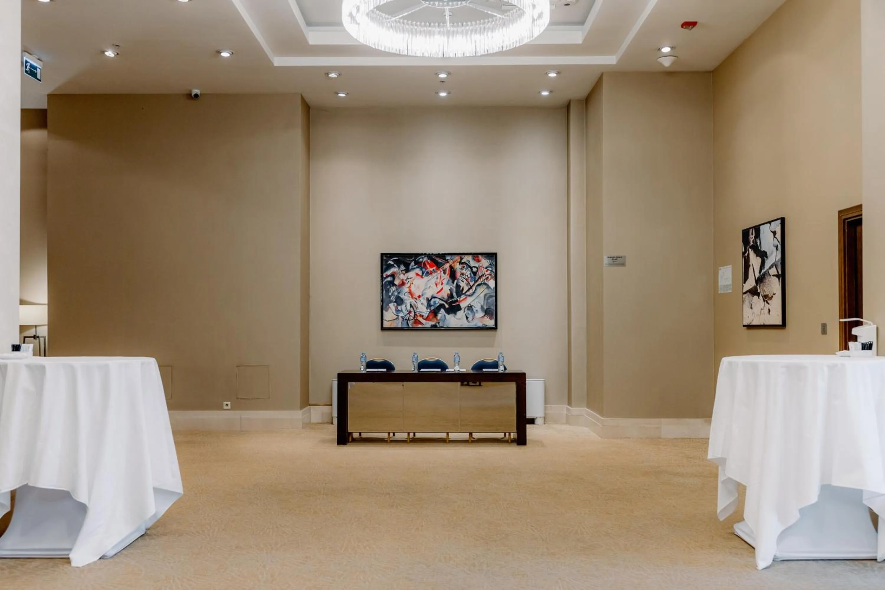 Banquet/Function facilities in SAAD Hotel Astana