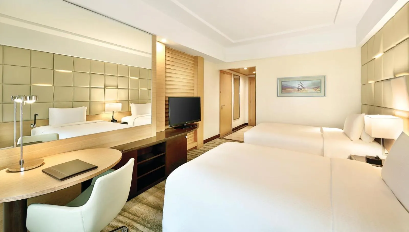 Bed in DoubleTree by Hilton Hotel Riyadh - Al Muroj Business Gate