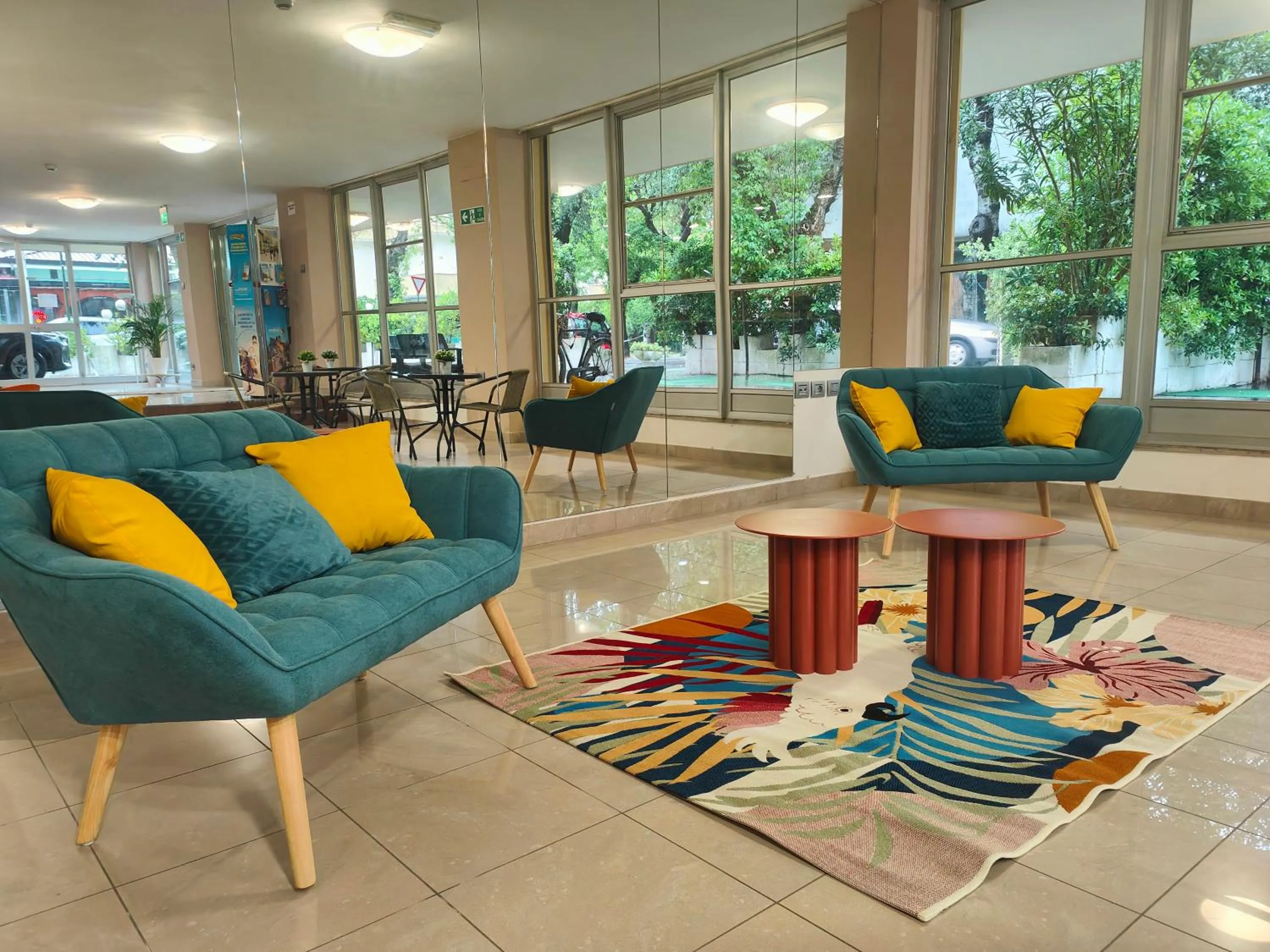 Living room in Hotel Ben Hur