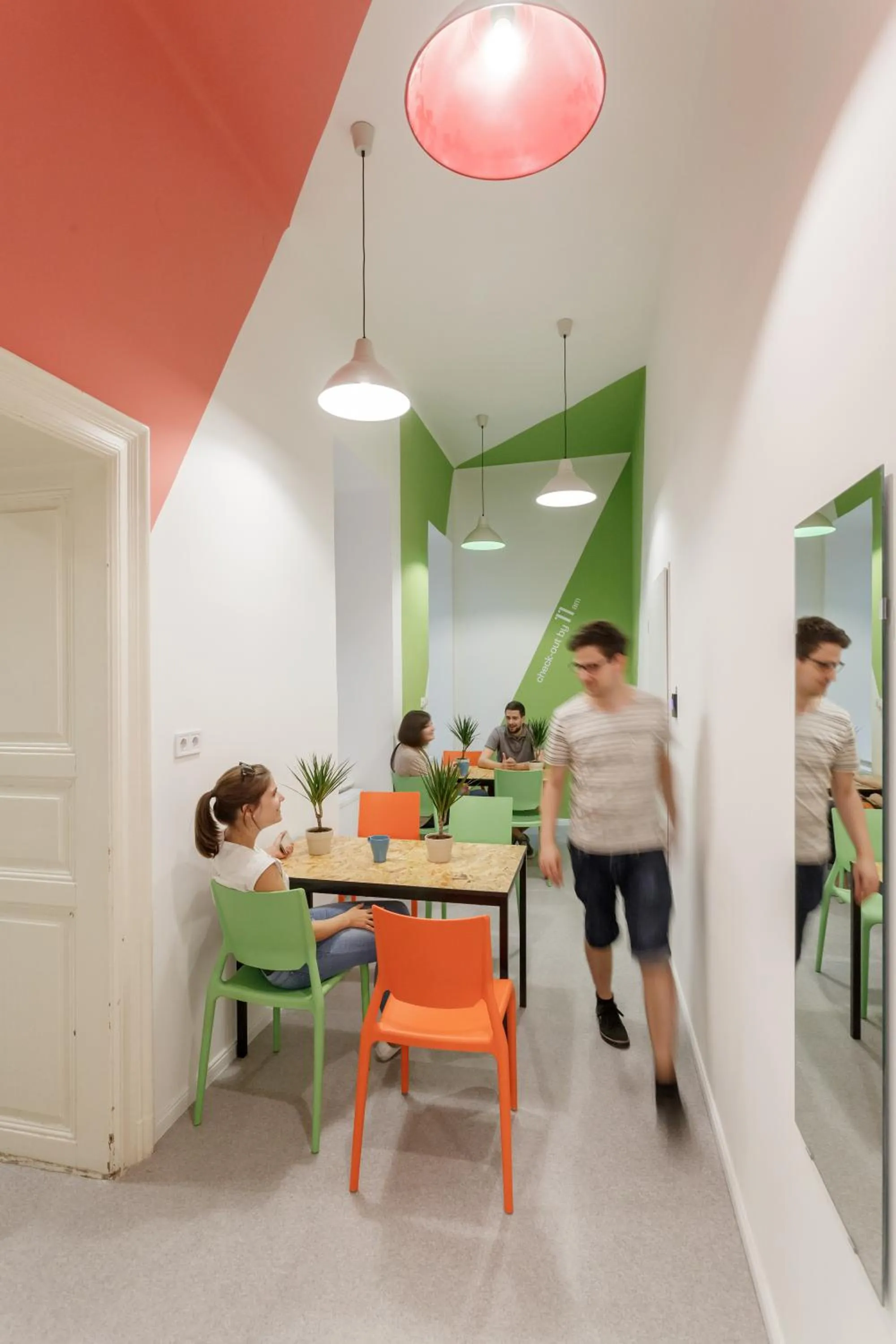 Day in Avenue Hostel