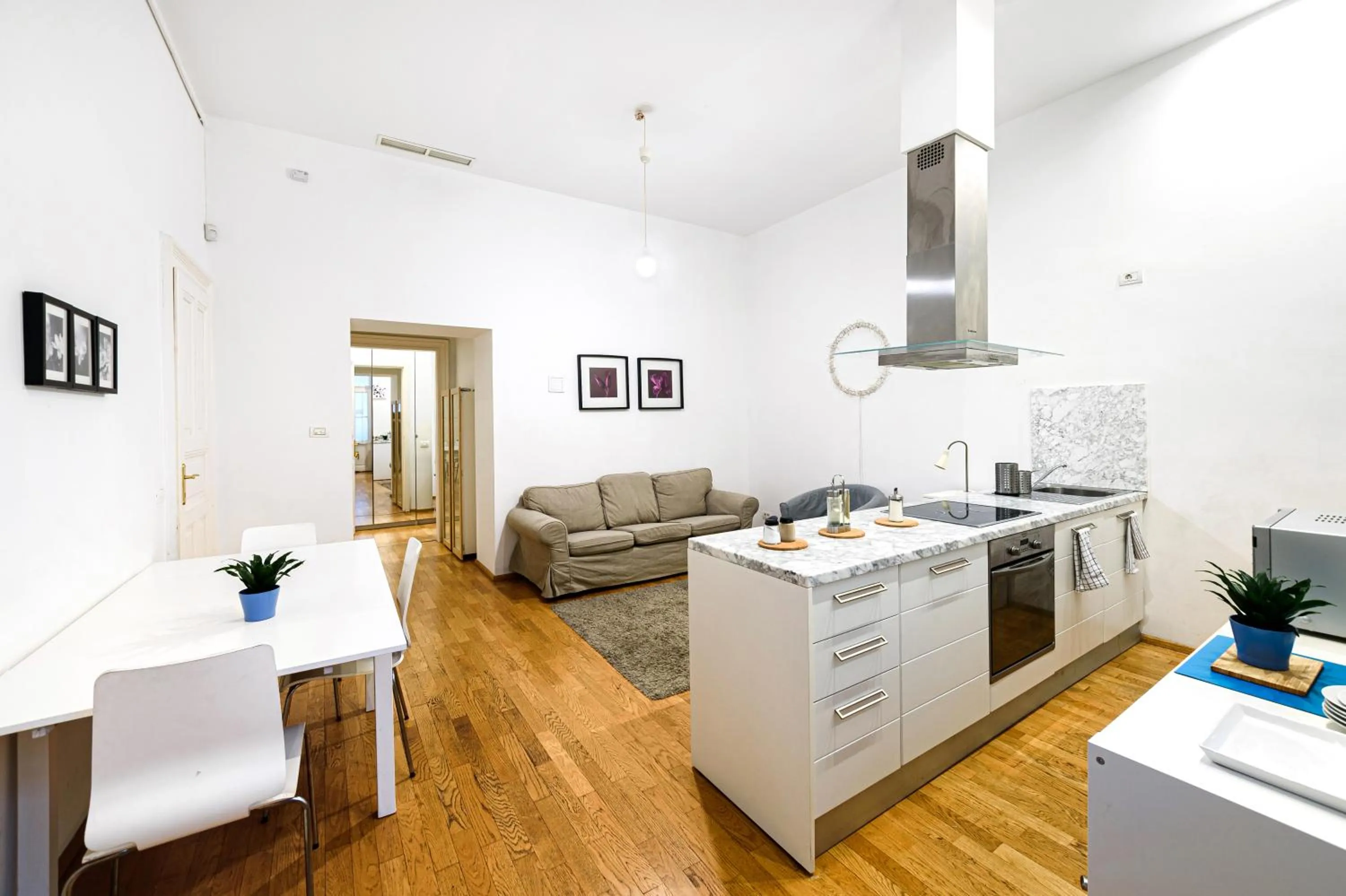 Living room in Avenue Hostel