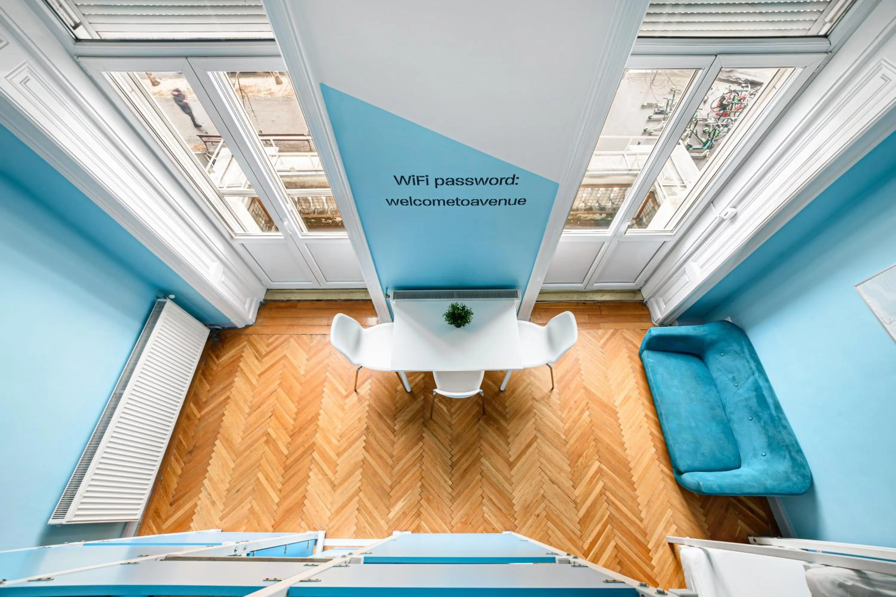 Living room, Bed in Avenue Hostel