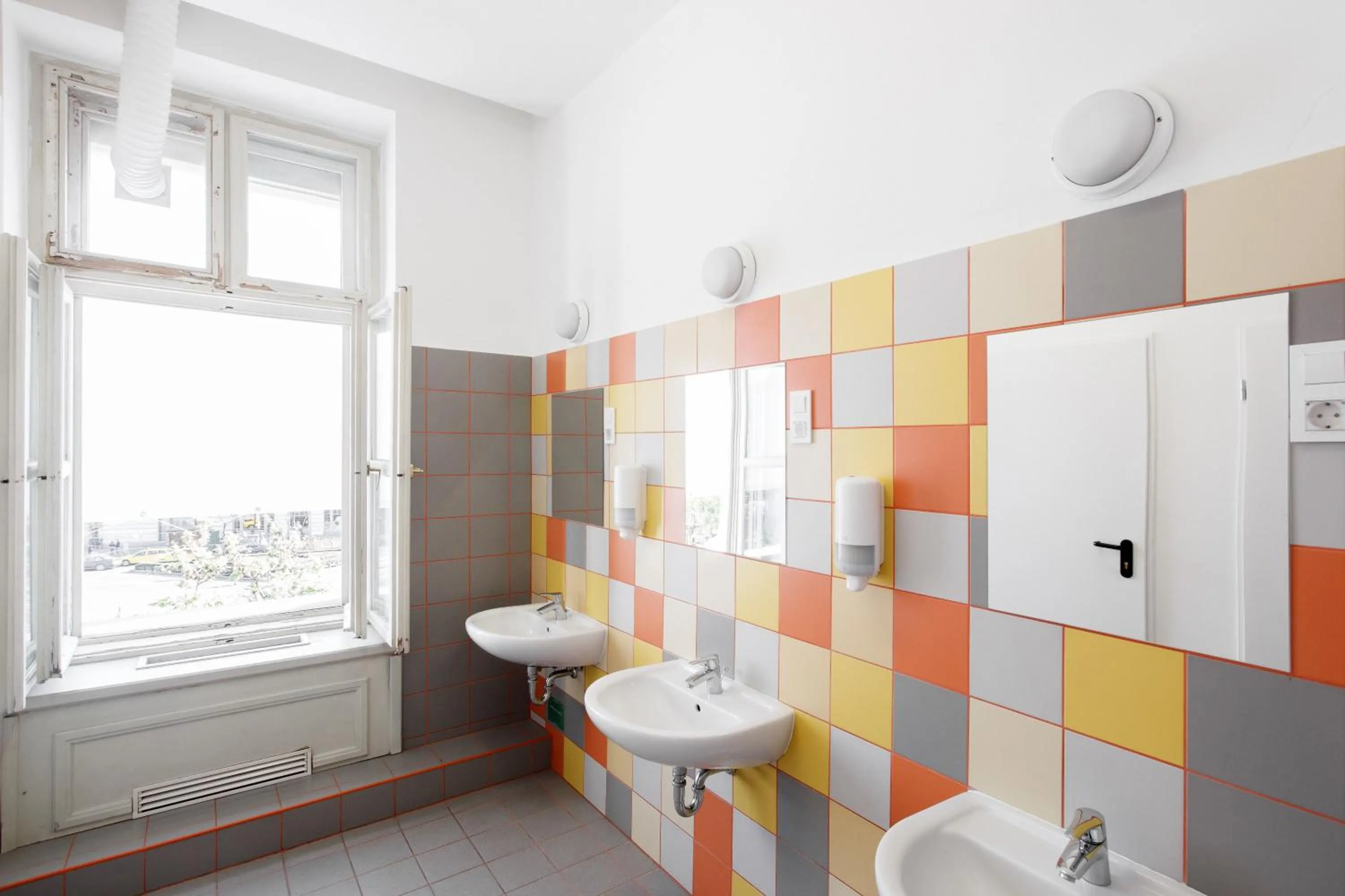 Bathroom in Avenue Hostel