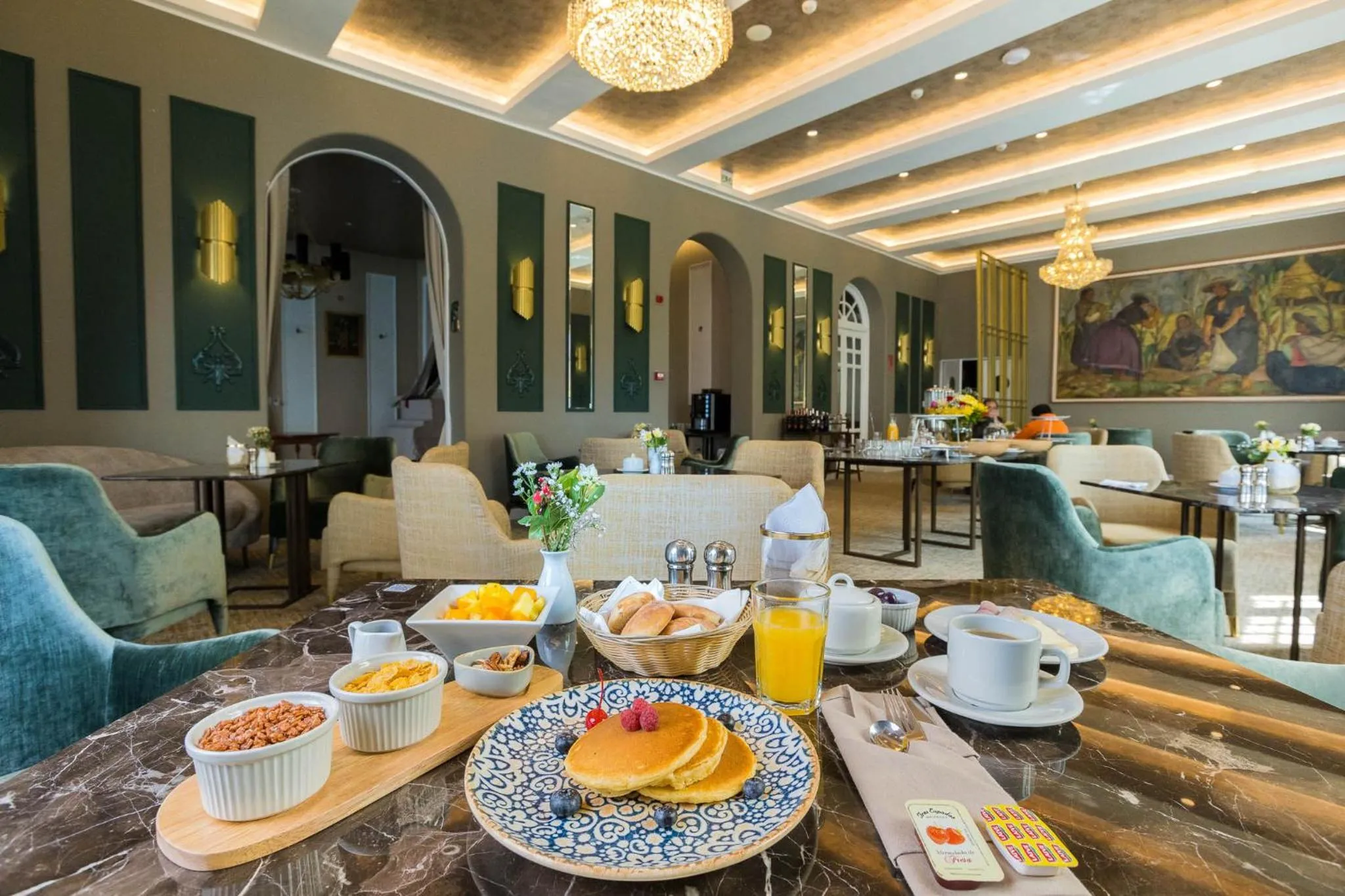 Breakfast in Hotel de Turistas Huancayo - Hotel Asociado Casa Andina