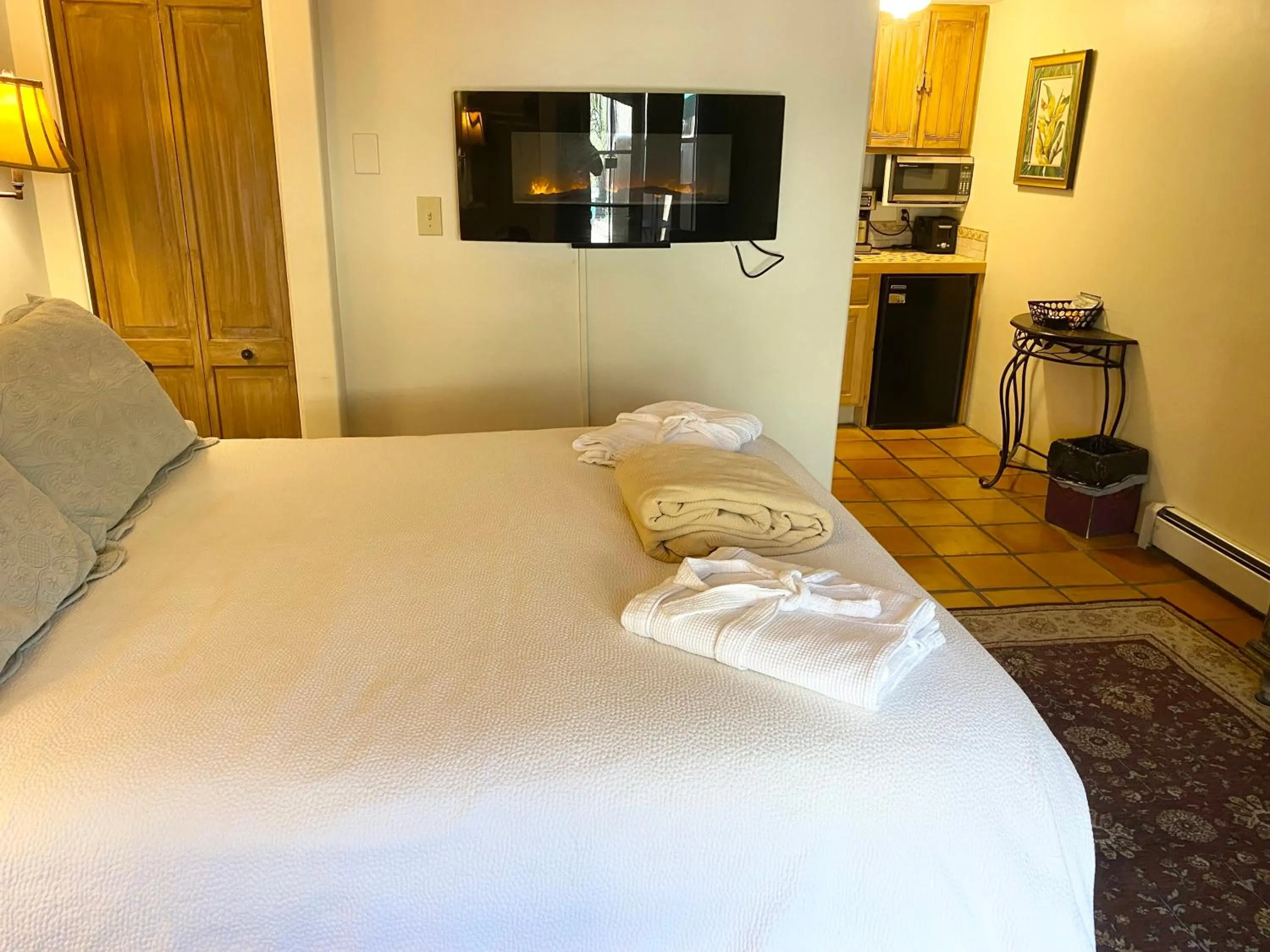 Bed in Casa de Tres Lunas/House of Three Moons