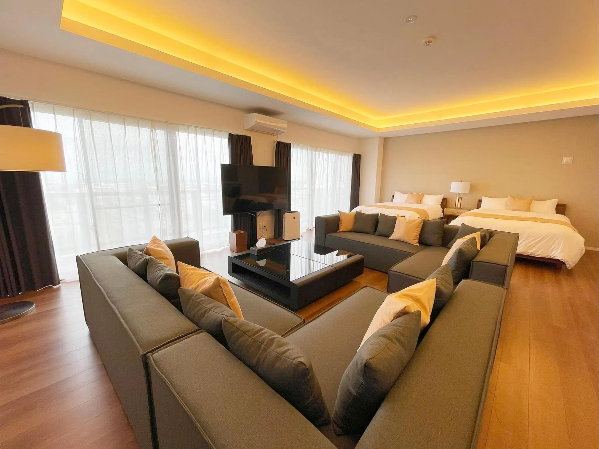 Bed in ＆Monde. Okinawa Arena Condominium