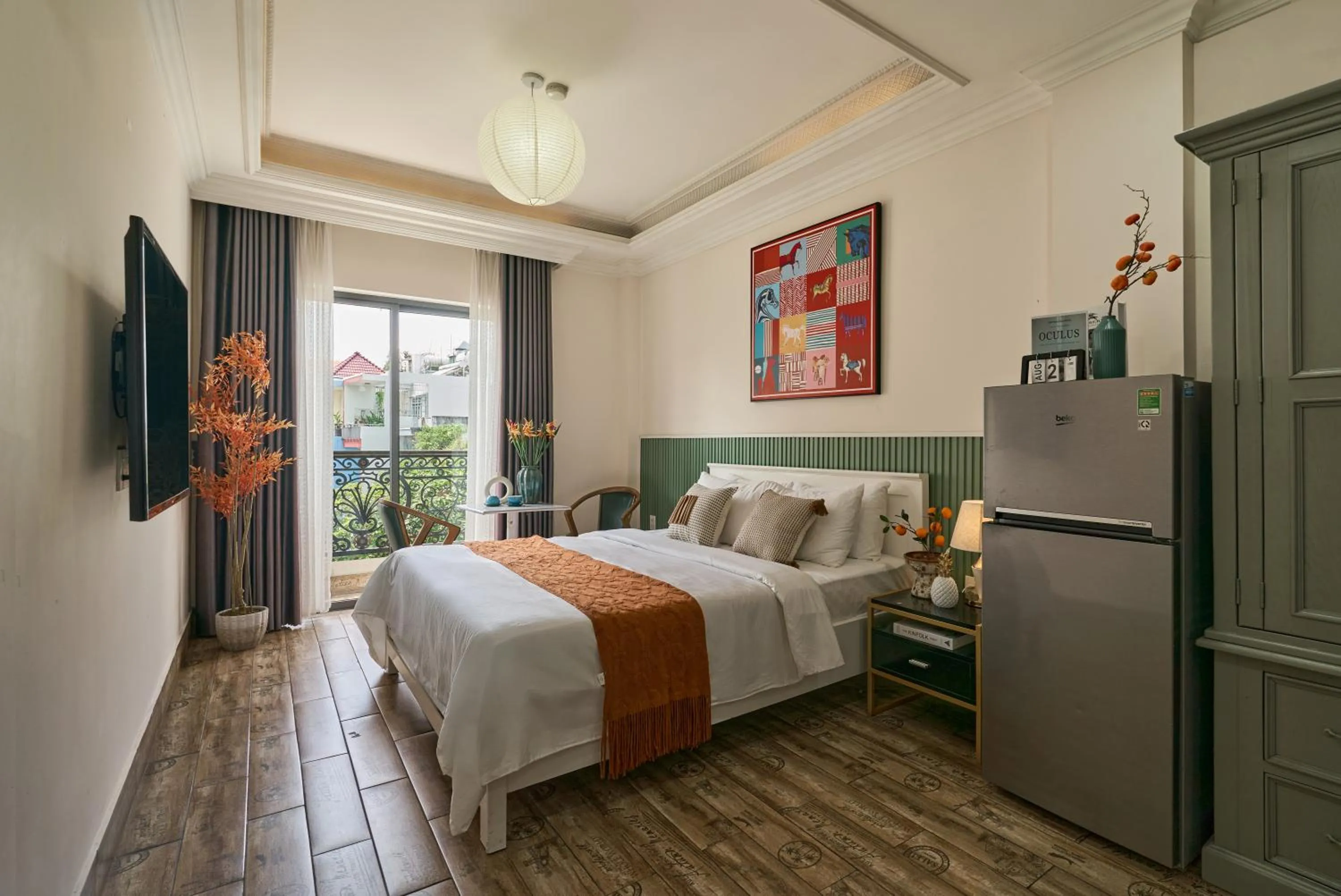 Bed in The Passion Hotel Airport - 5 minutes to Tan Son Nhat