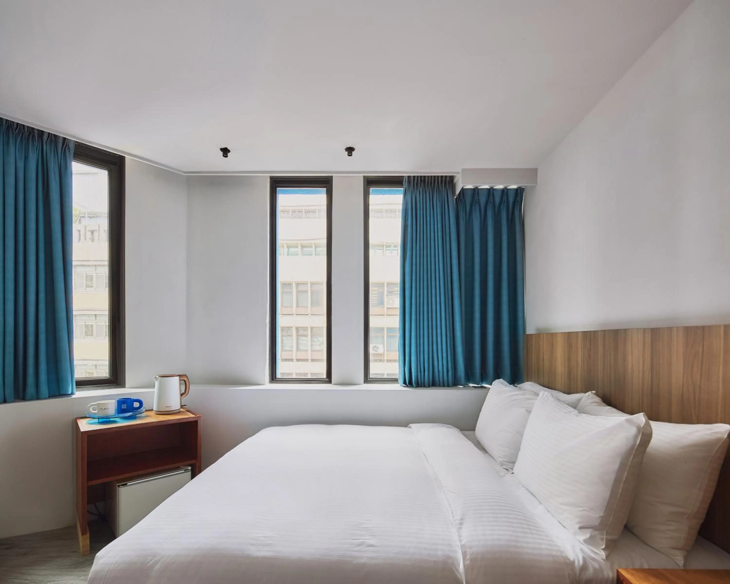 Bed in The Blue by Just Inn