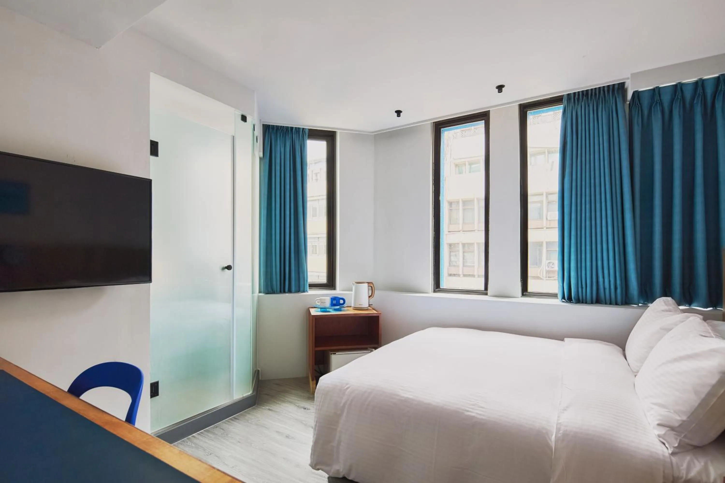 Bed in The Blue by Just Inn