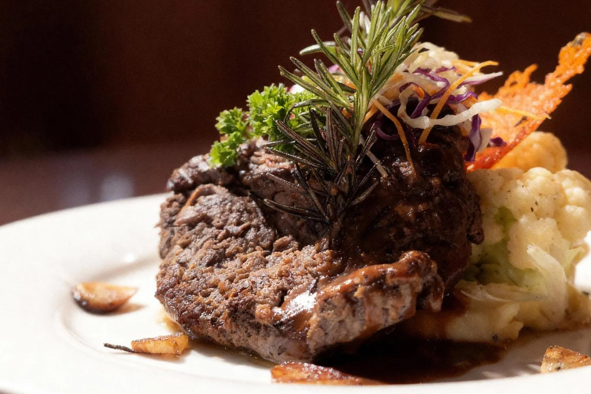 Restaurant/places to eat in Corundum Breeze Negombo