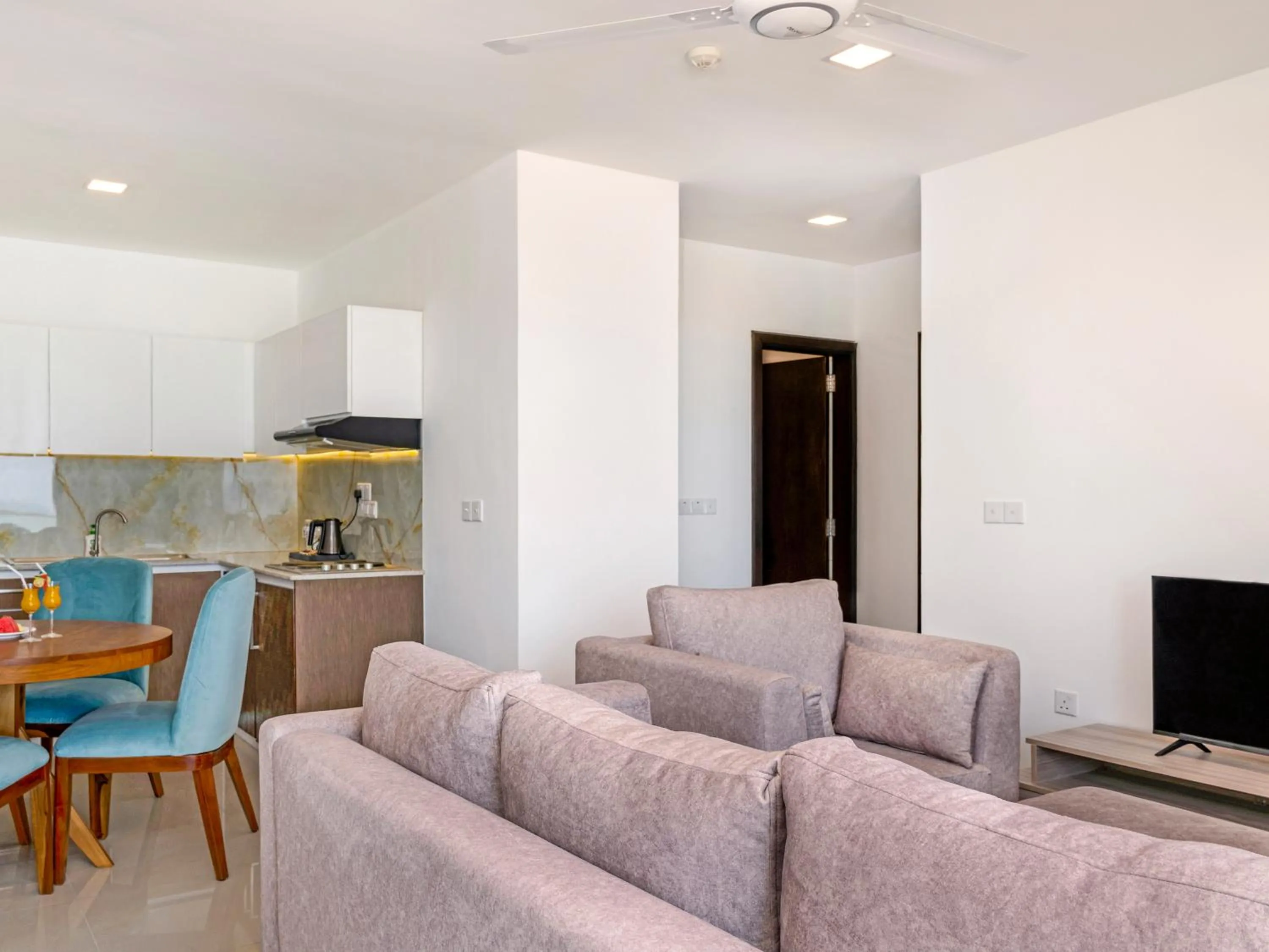 TV and multimedia in Corundum Breeze Negombo