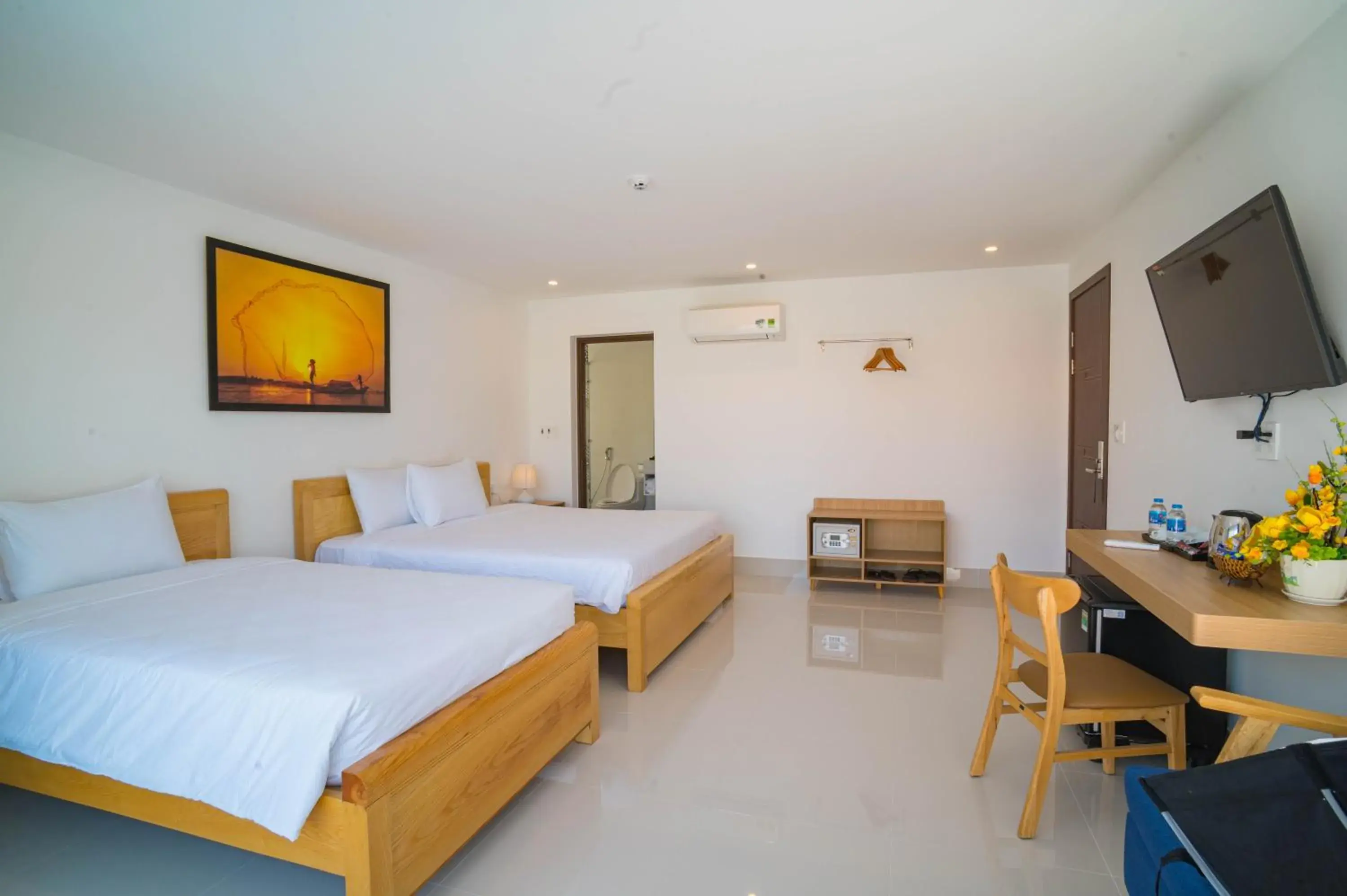 Suite with Balcony in White House Central Villa Suite with Balcony in White House Central Villa