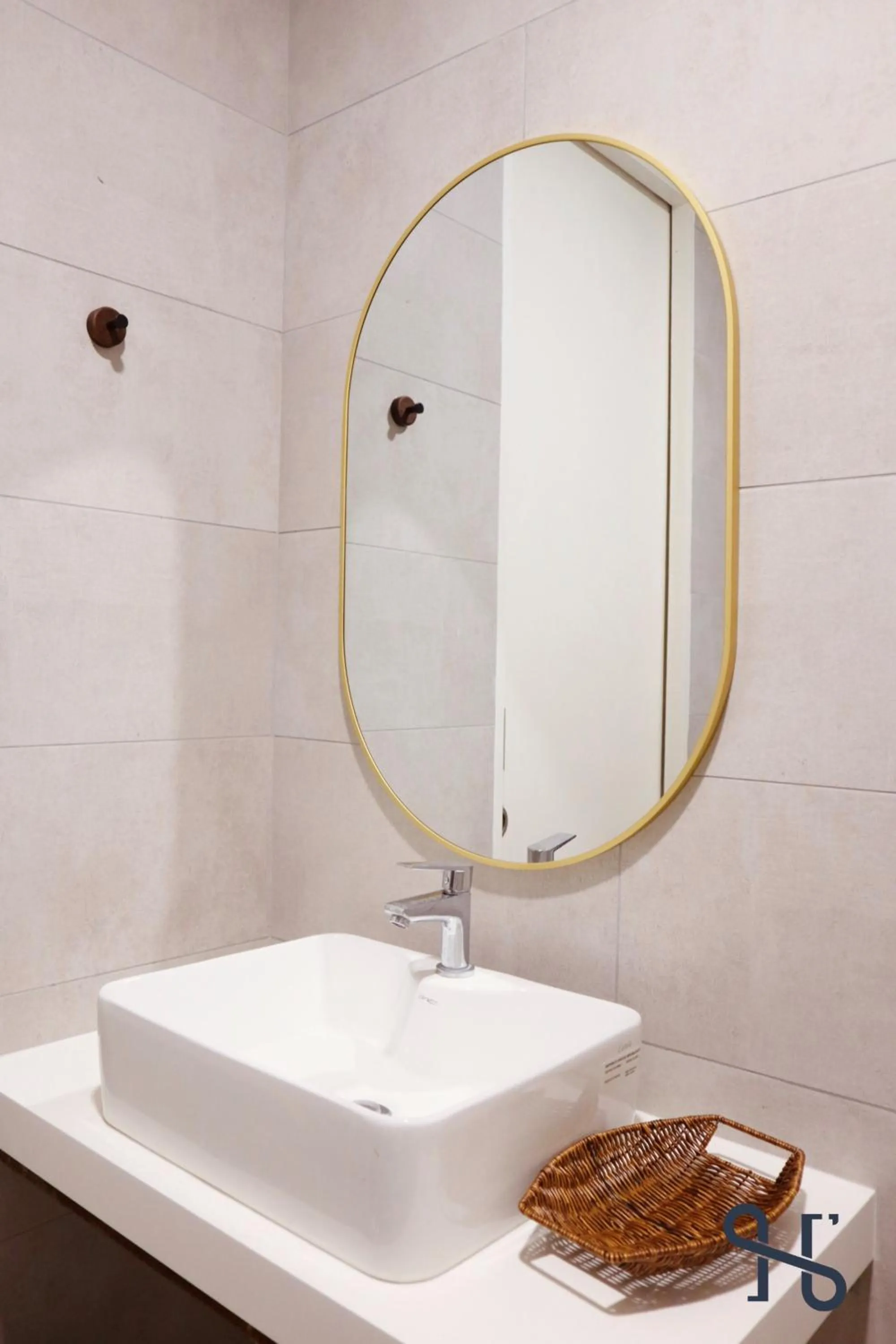 Toilet in The Shore by Homesuite'