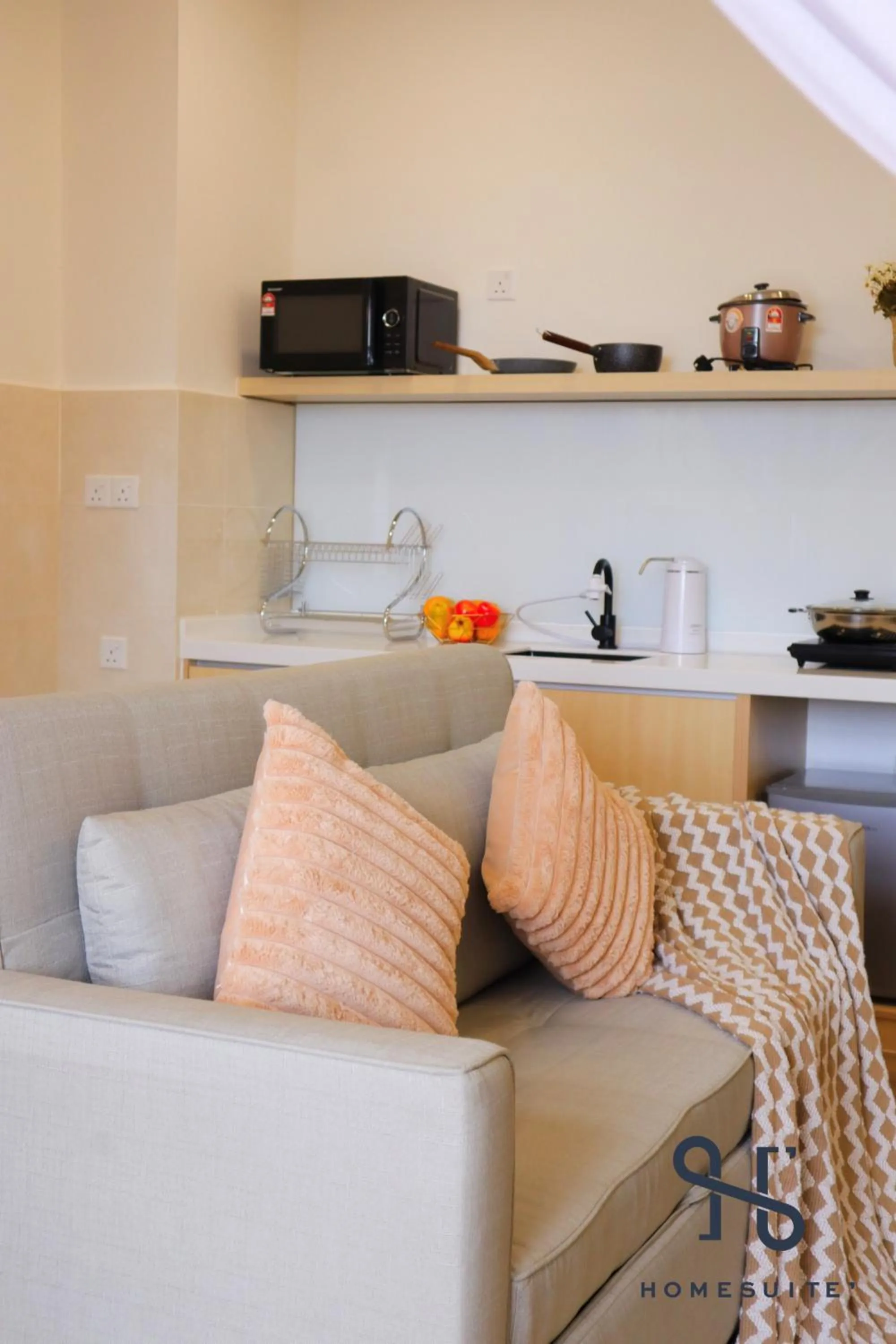 Living room in The Shore by Homesuite'