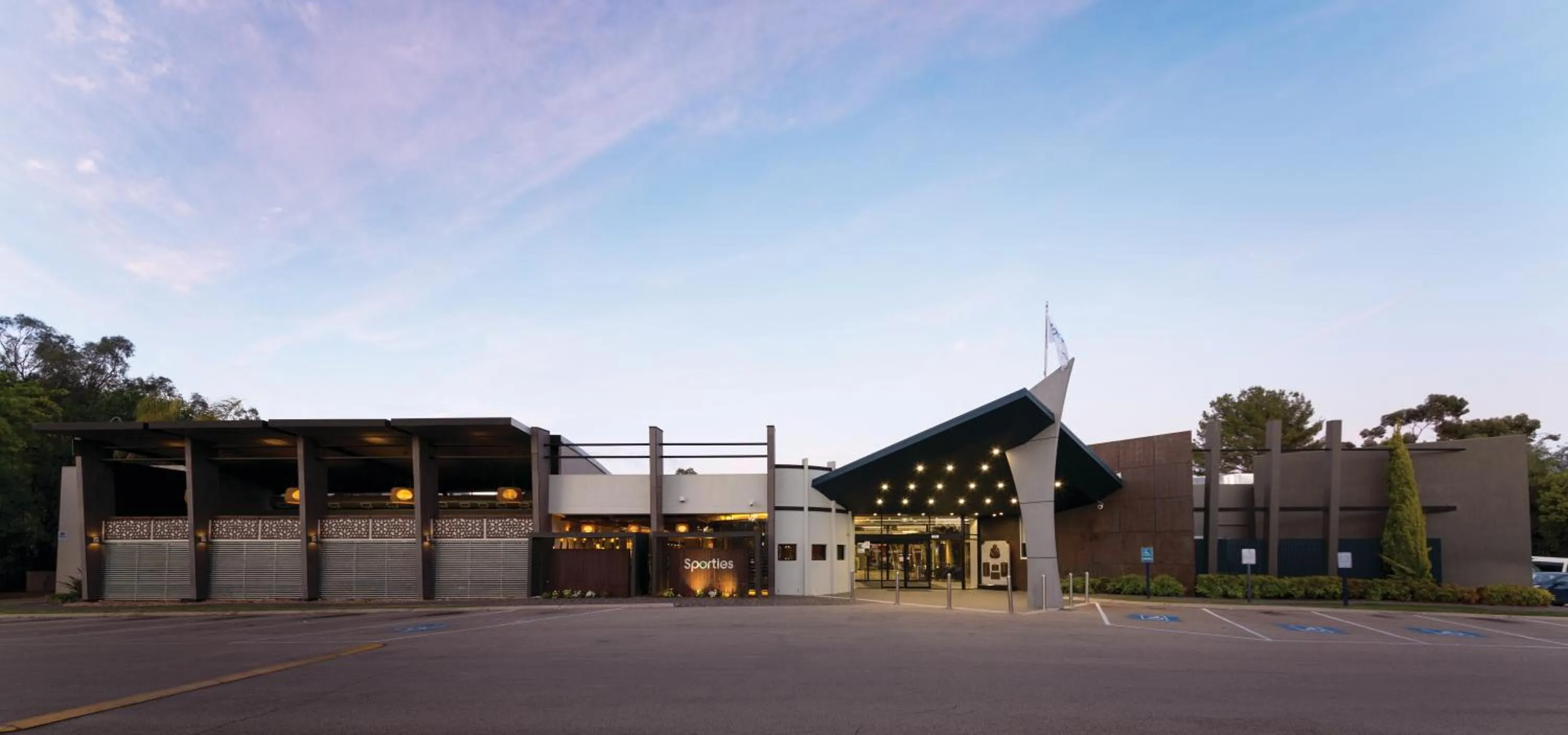 Property building in Bridges Villas Barooga