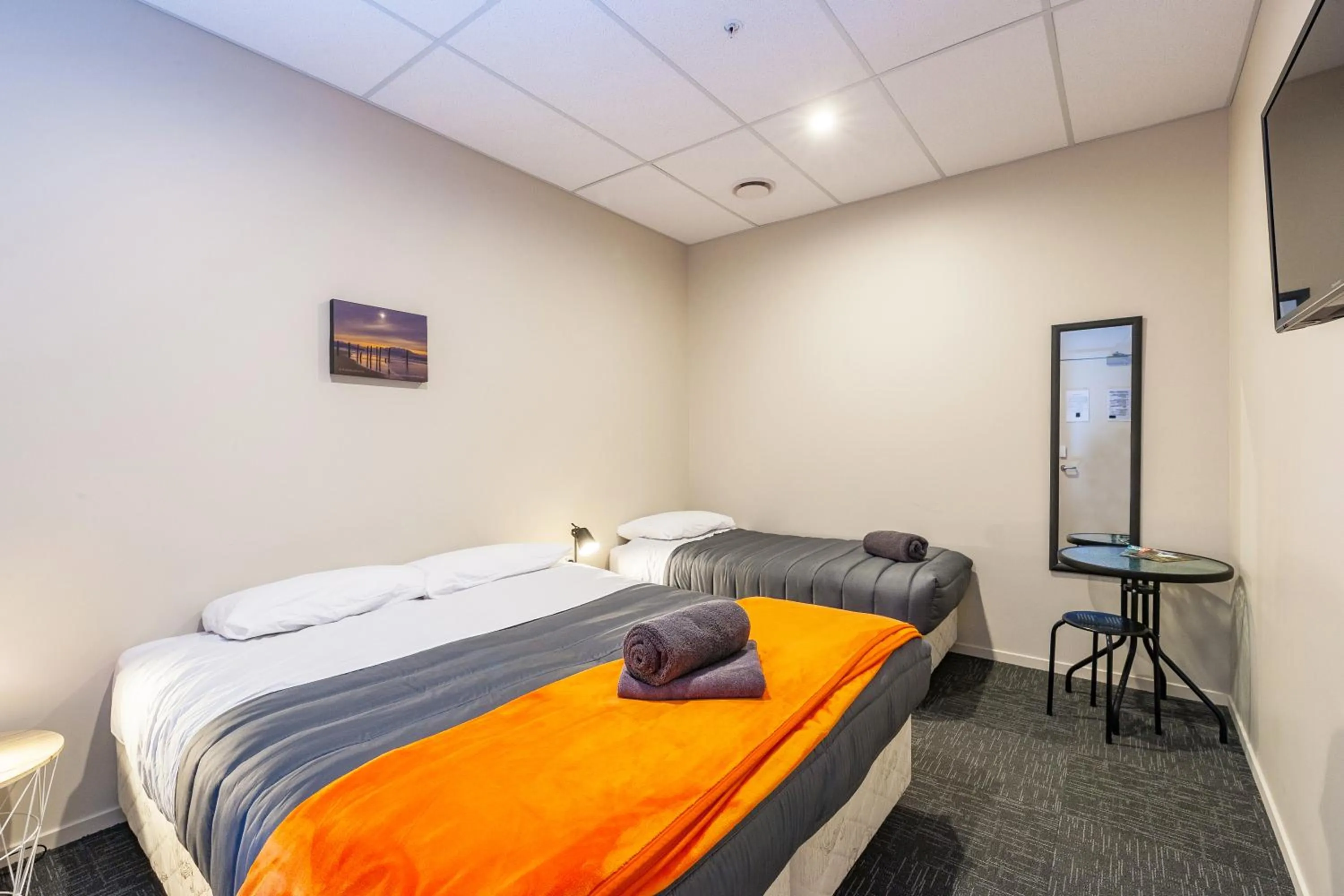 Bed in Rock Solid Backpackers Rotorua