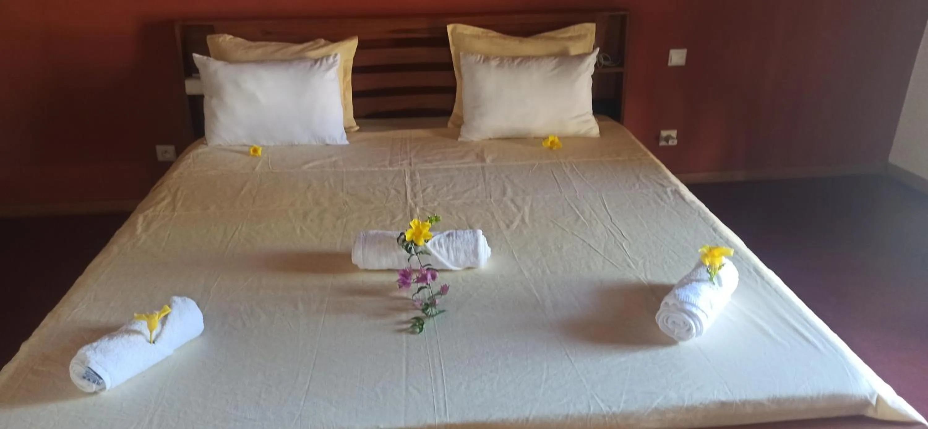 Bedroom, Bed in Blue Sky Resort