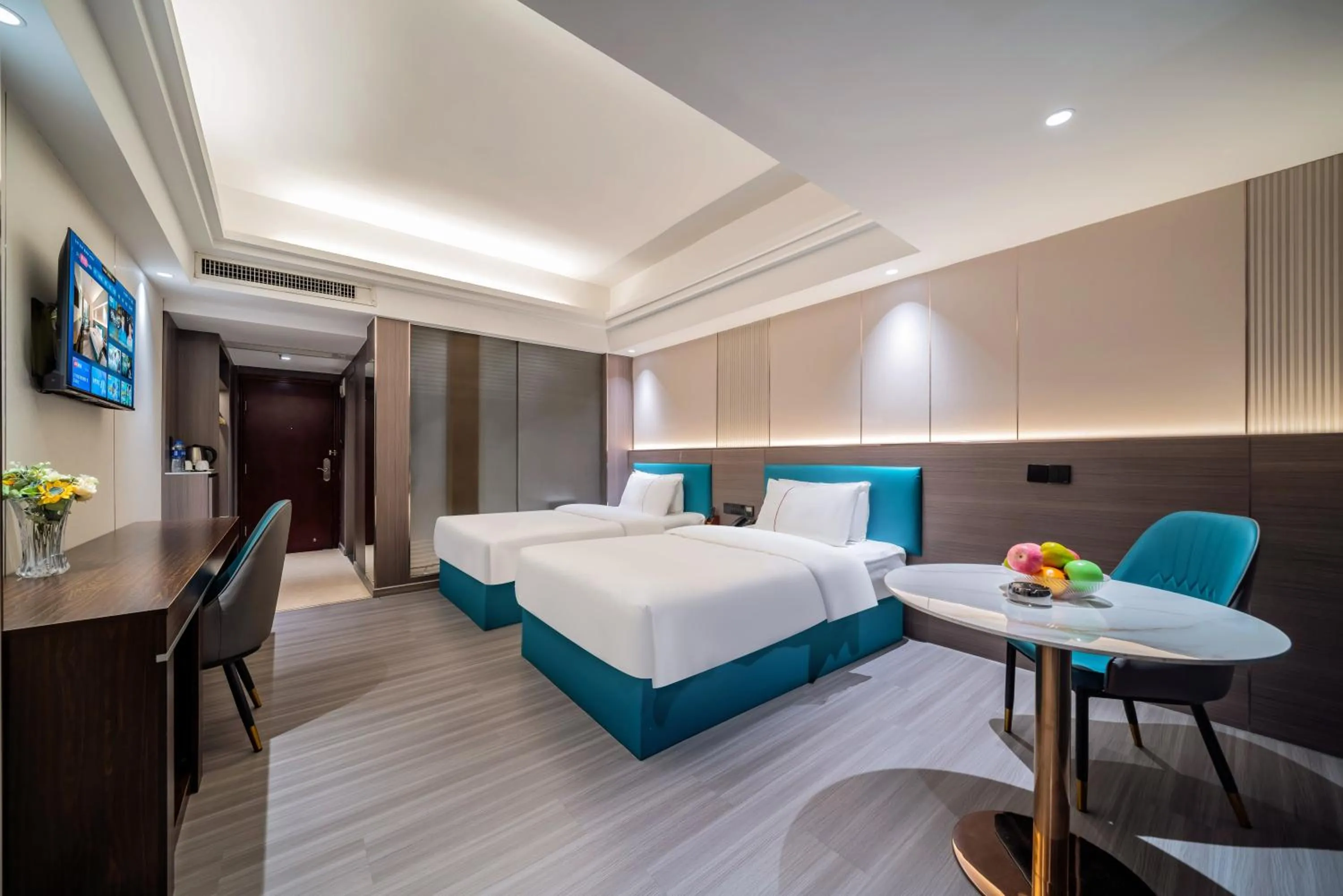 Photo of the whole room, Bed in Mei Gang Hotel