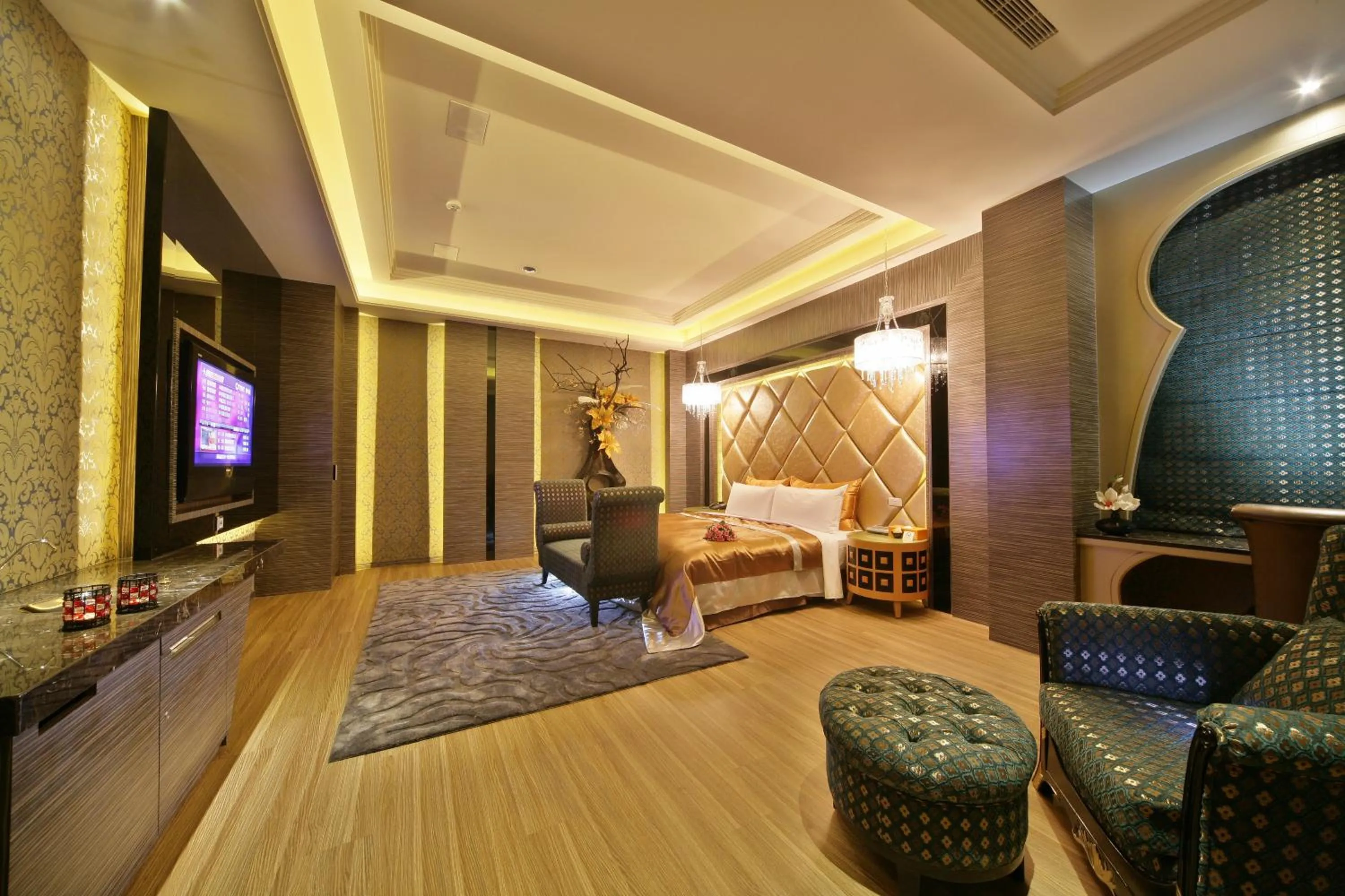 Bed in Han Guan Motel