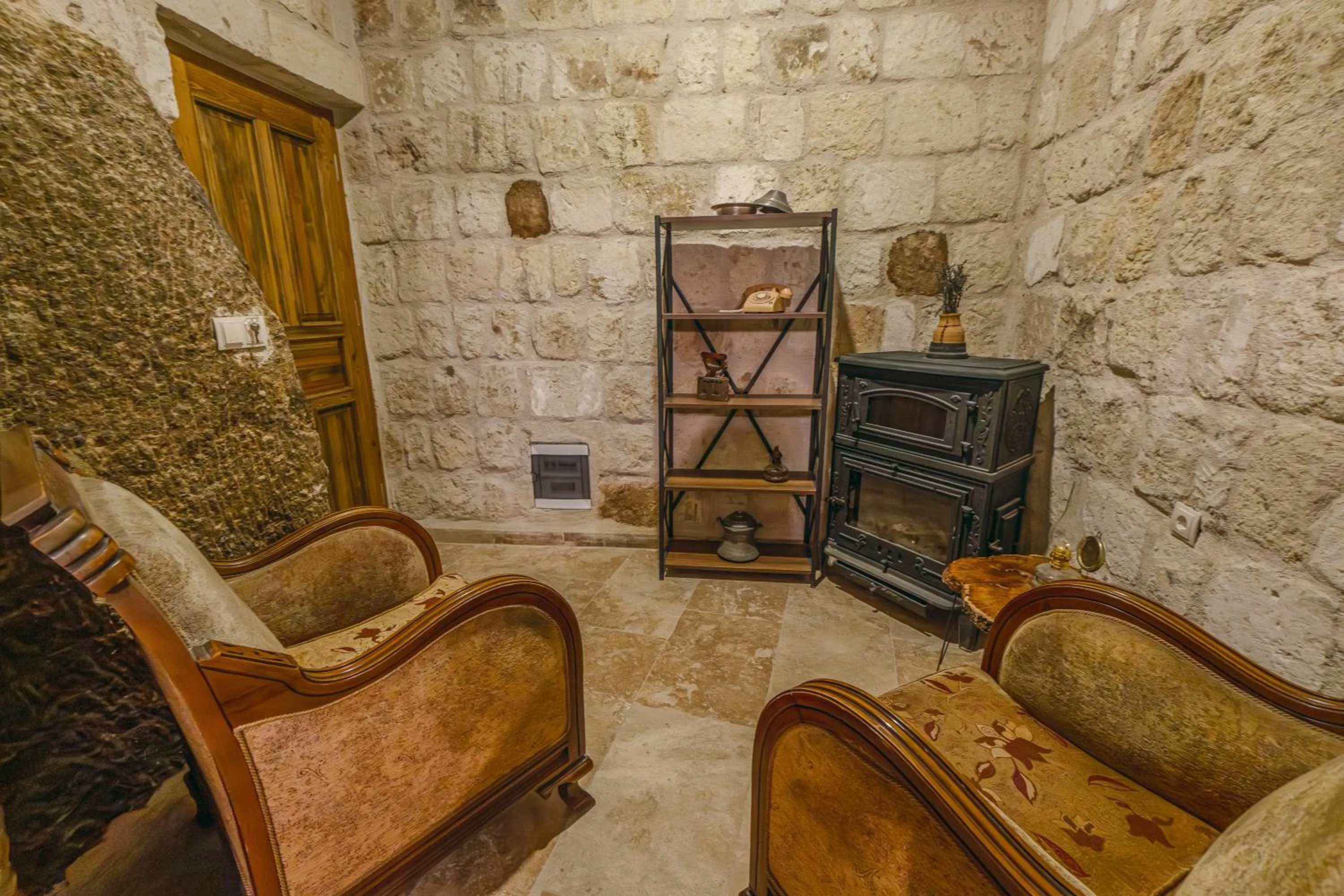 Living room in Belenus Cave House