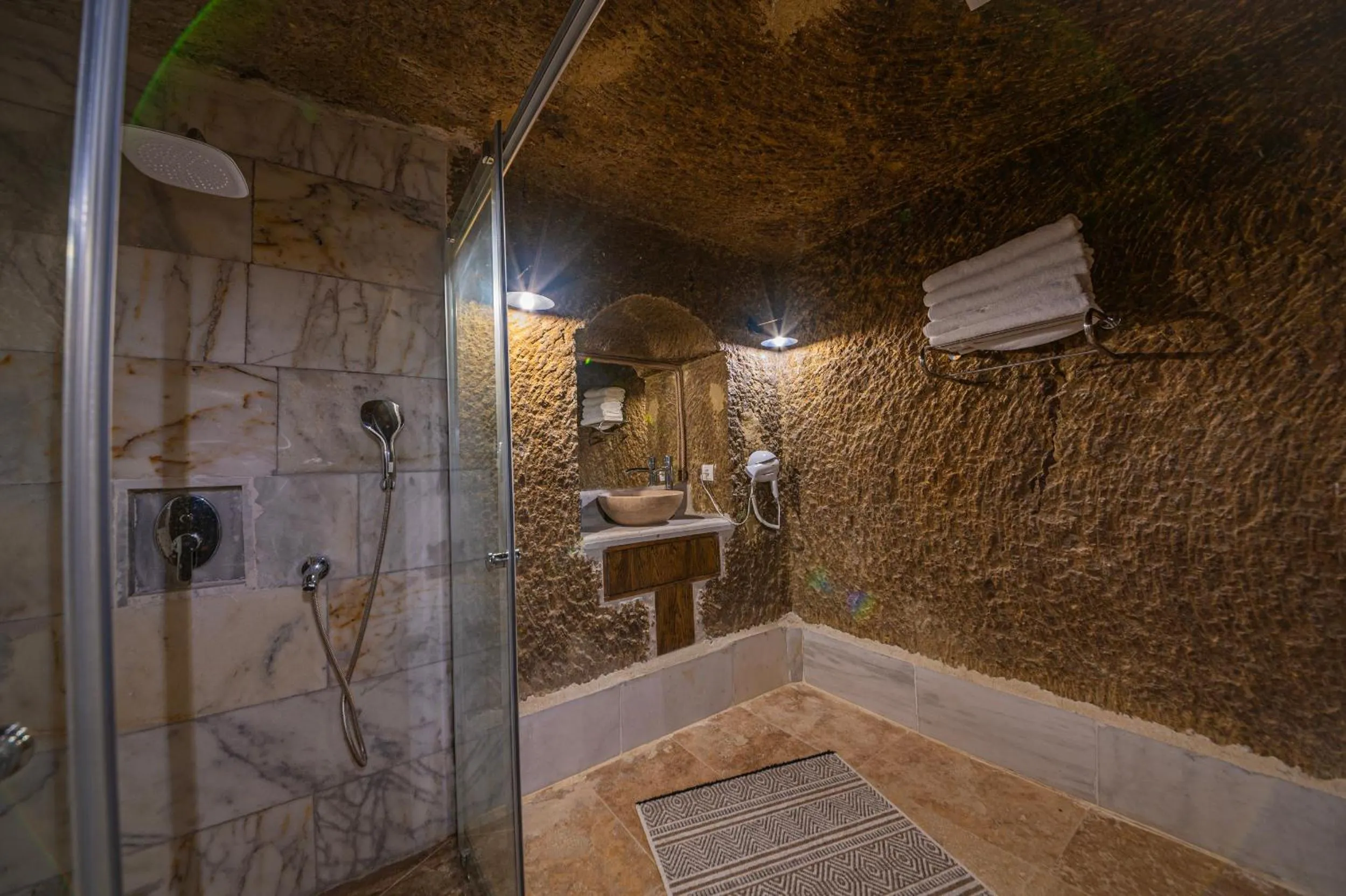 Bathroom in Belenus Cave House