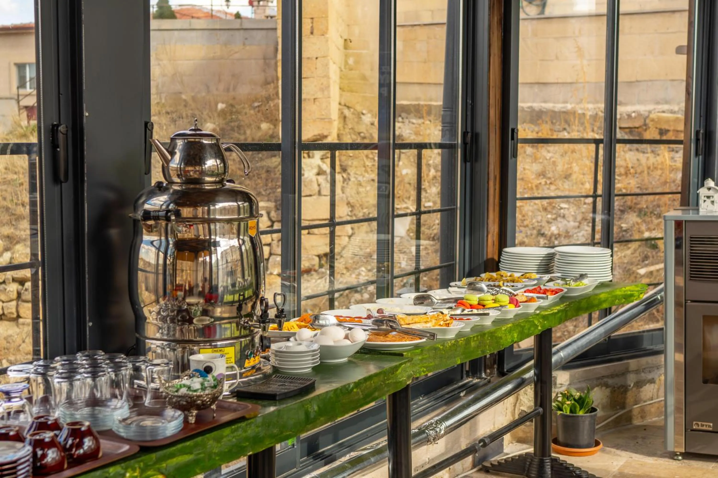 Buffet breakfast in Belenus Cave House