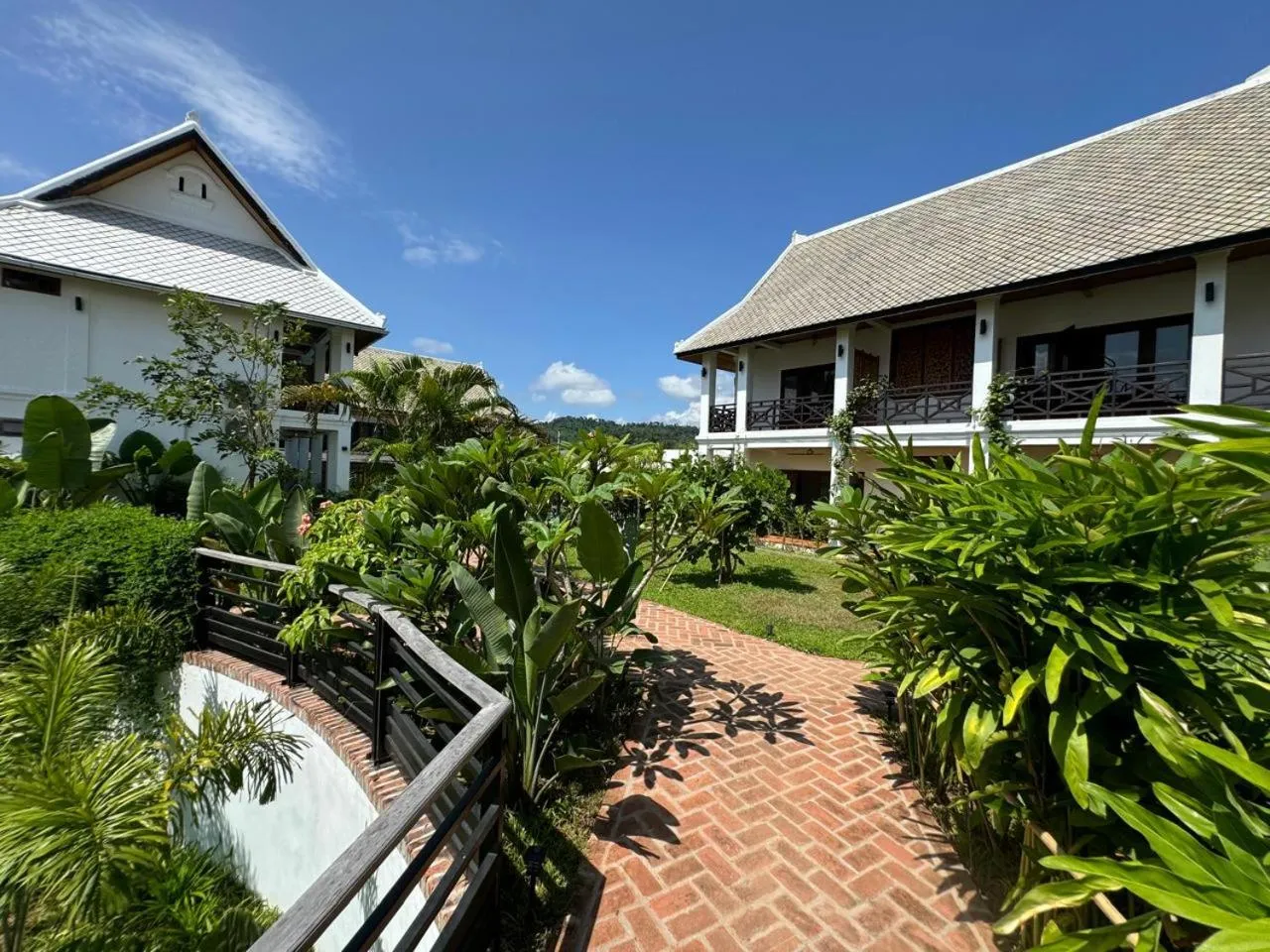 Garden in Madilao Hotel
